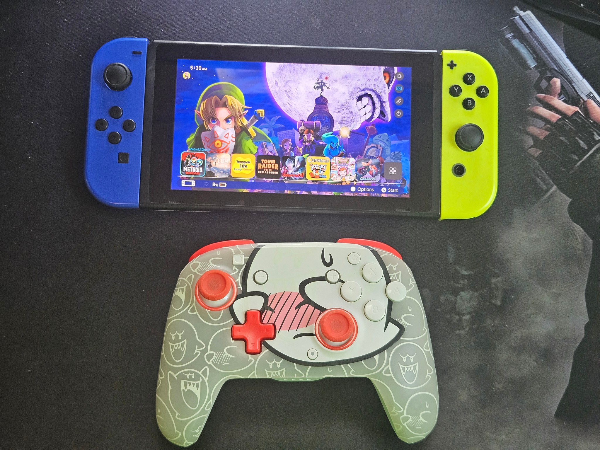 Modded Switch with 128GB SD Card and Extra Controller Picofly