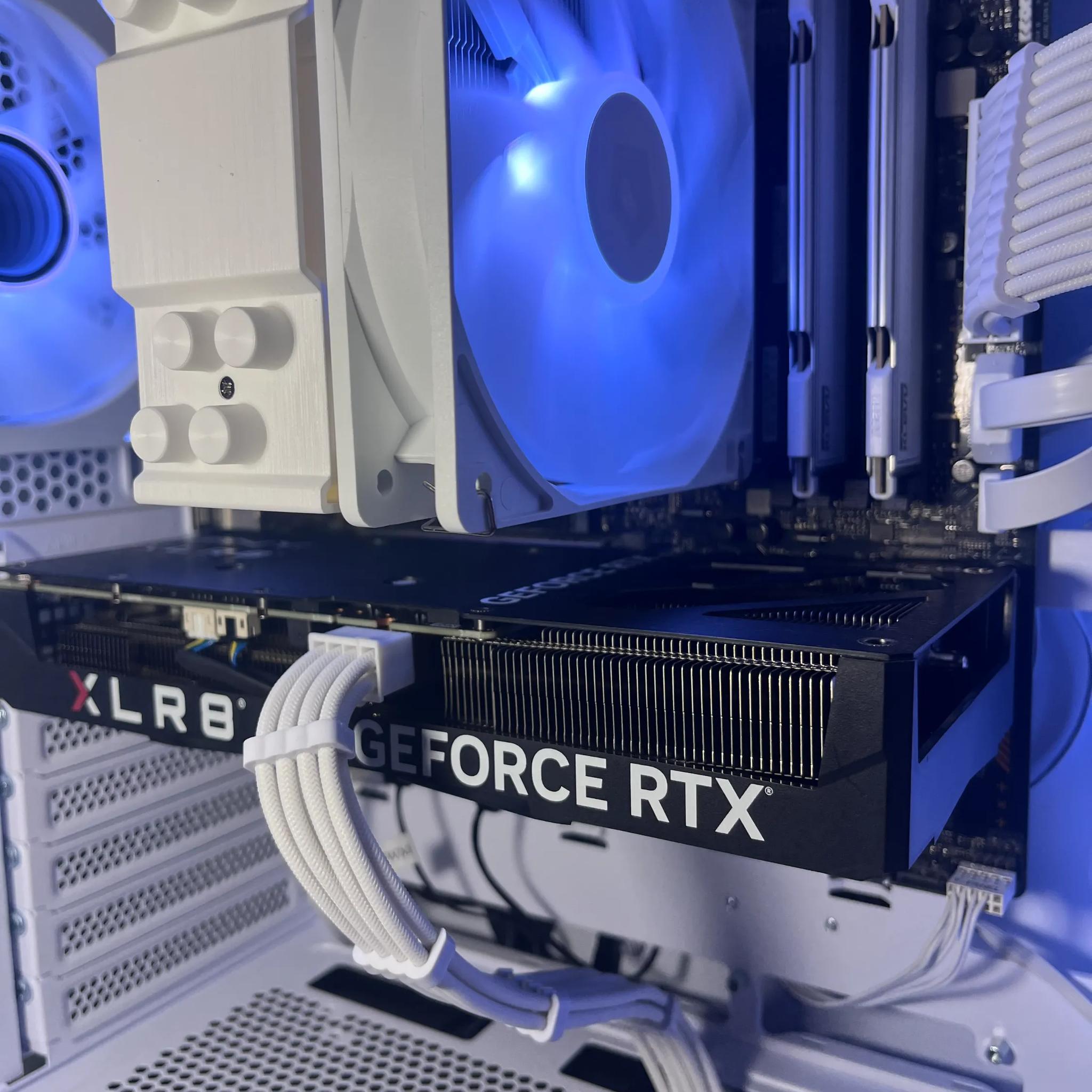 Amazing White 4060 Ti | Ryzen 5 7600x Gaming PC