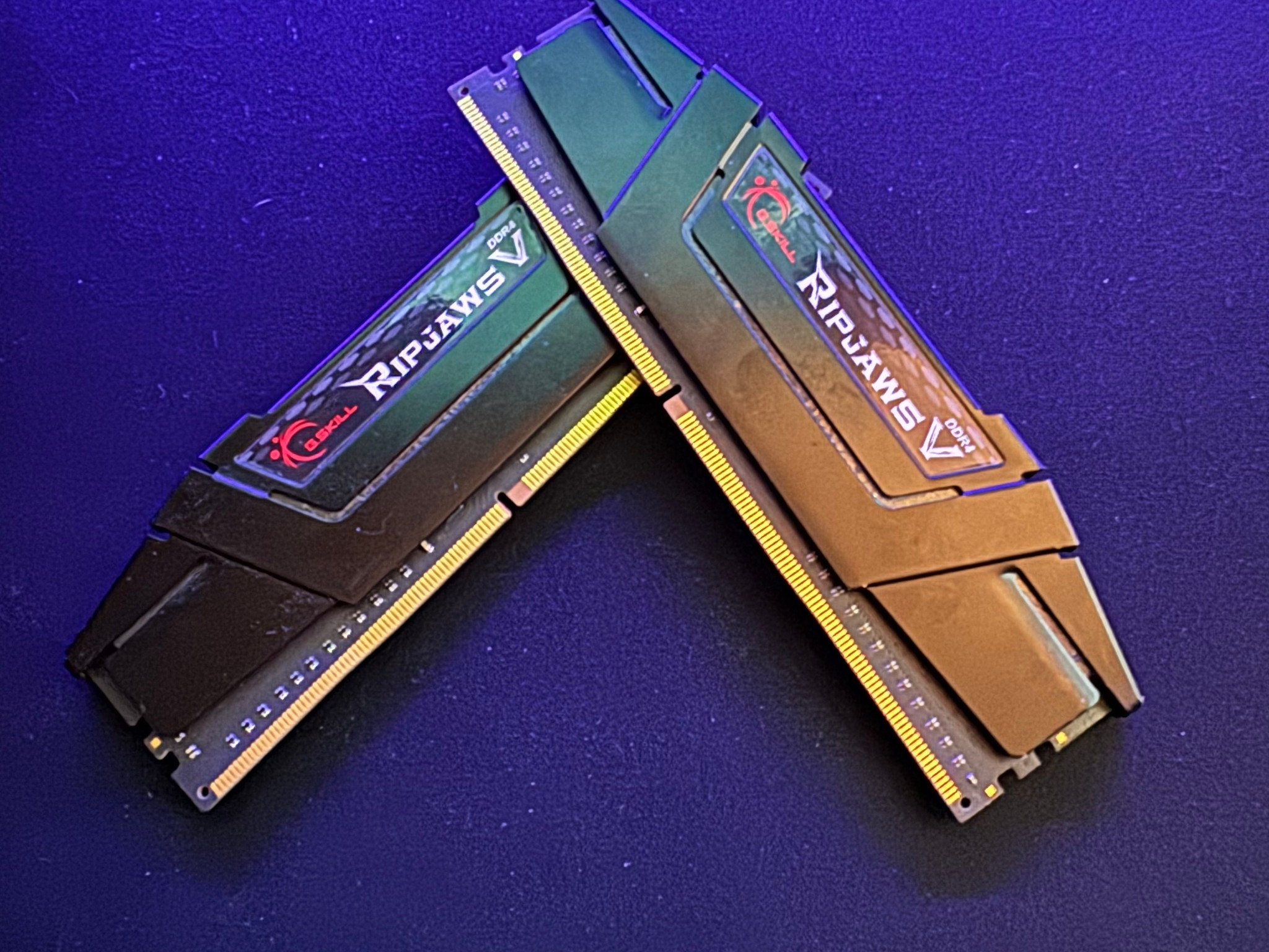 G. SKILL RipJaws V Series 16GB (2 x 8GB) PC4-28800 (DDR4-3600) Memory - F43600C18D16GVK