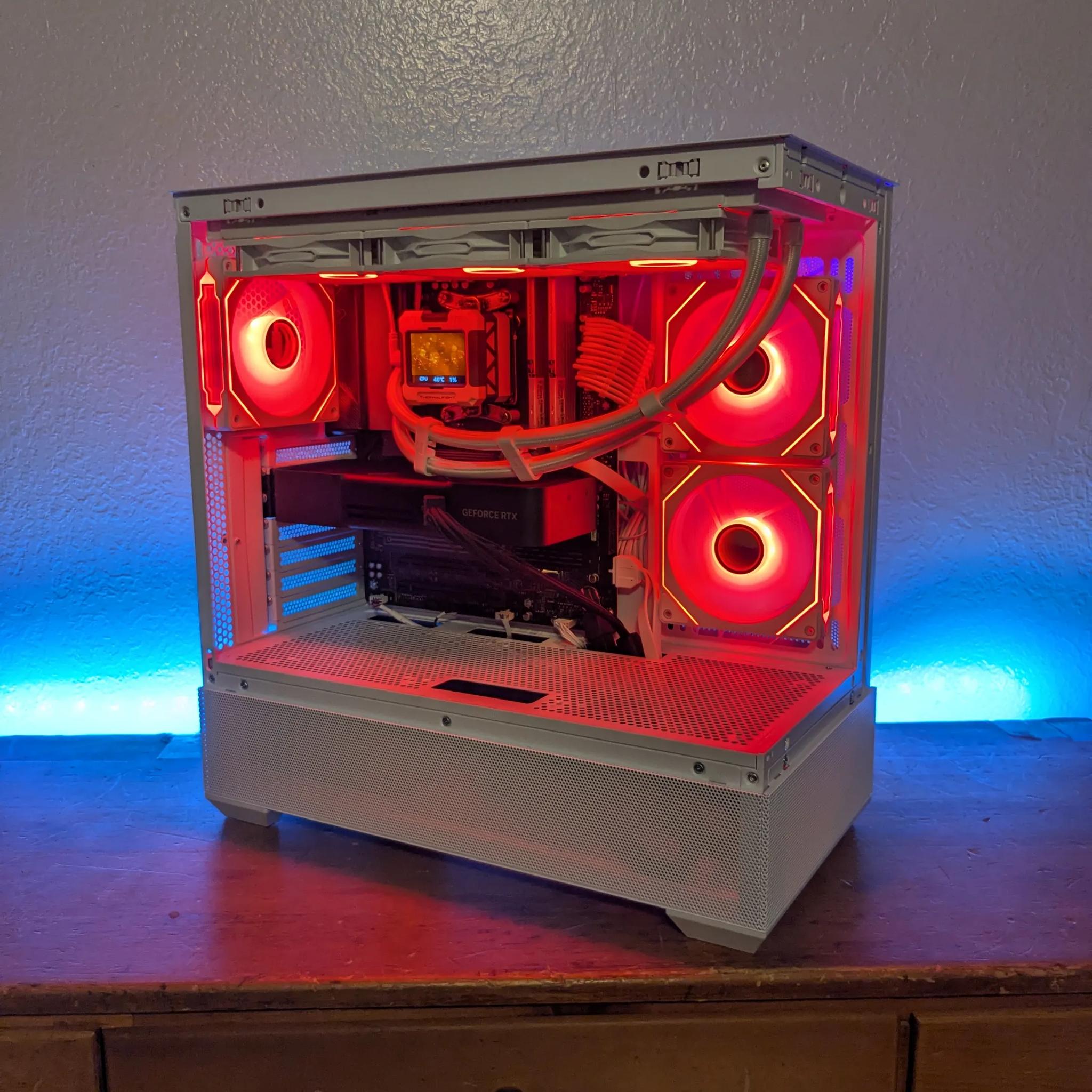 RTX 5070, Ryzen 5 7600, 32 GB DDR5 6000, 1 TB NVME SSD