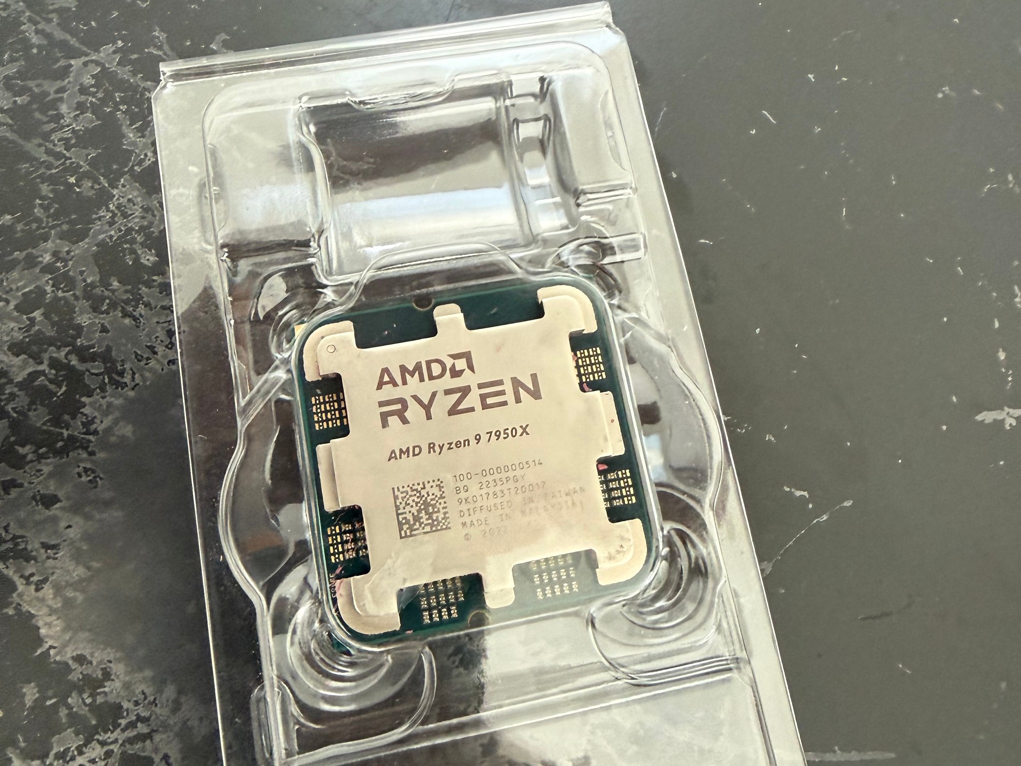 AMD Ryzen 9 7950X