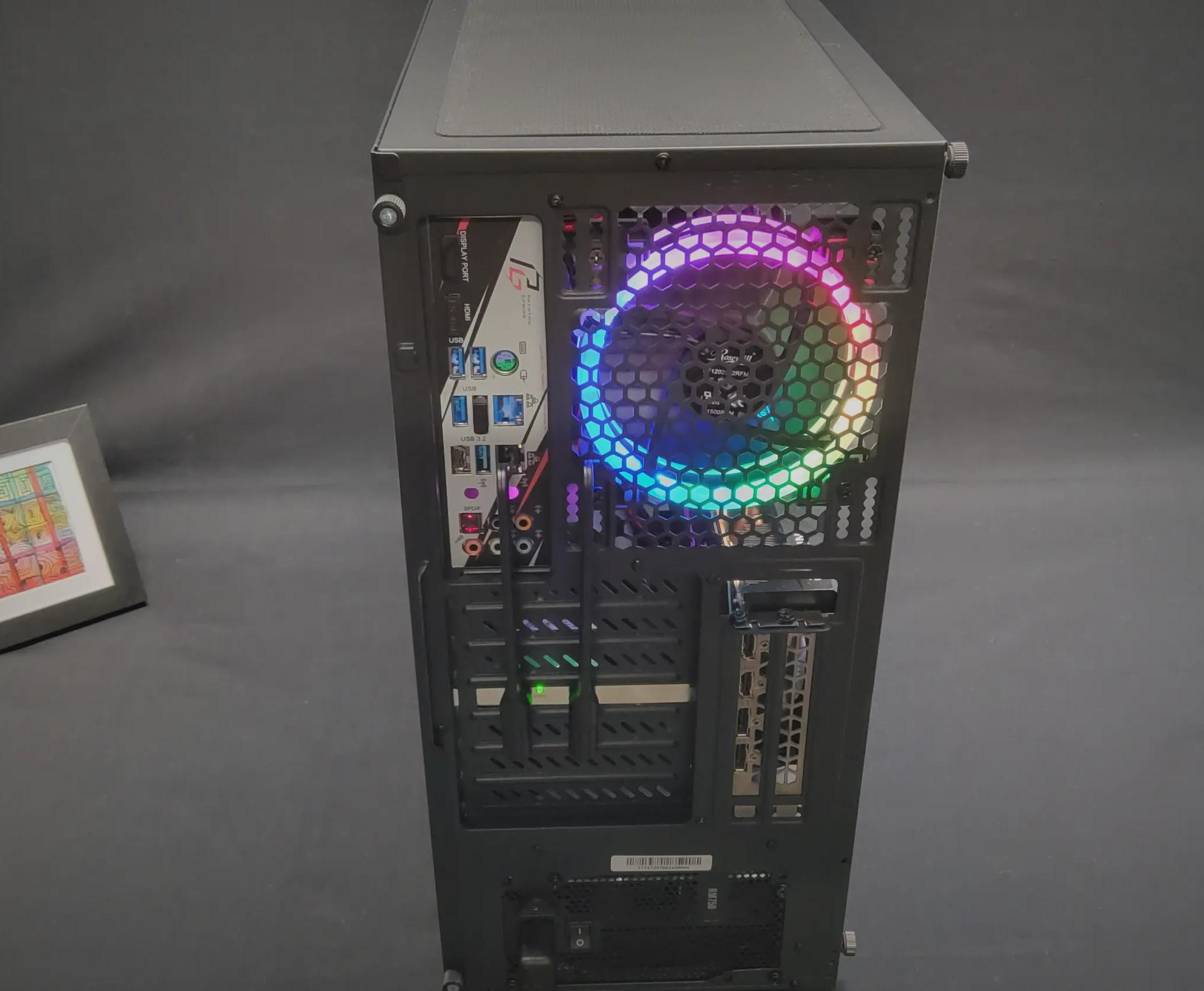 Intel i9 10900k Liquid Cooled-Gigabyte RX 6700XT