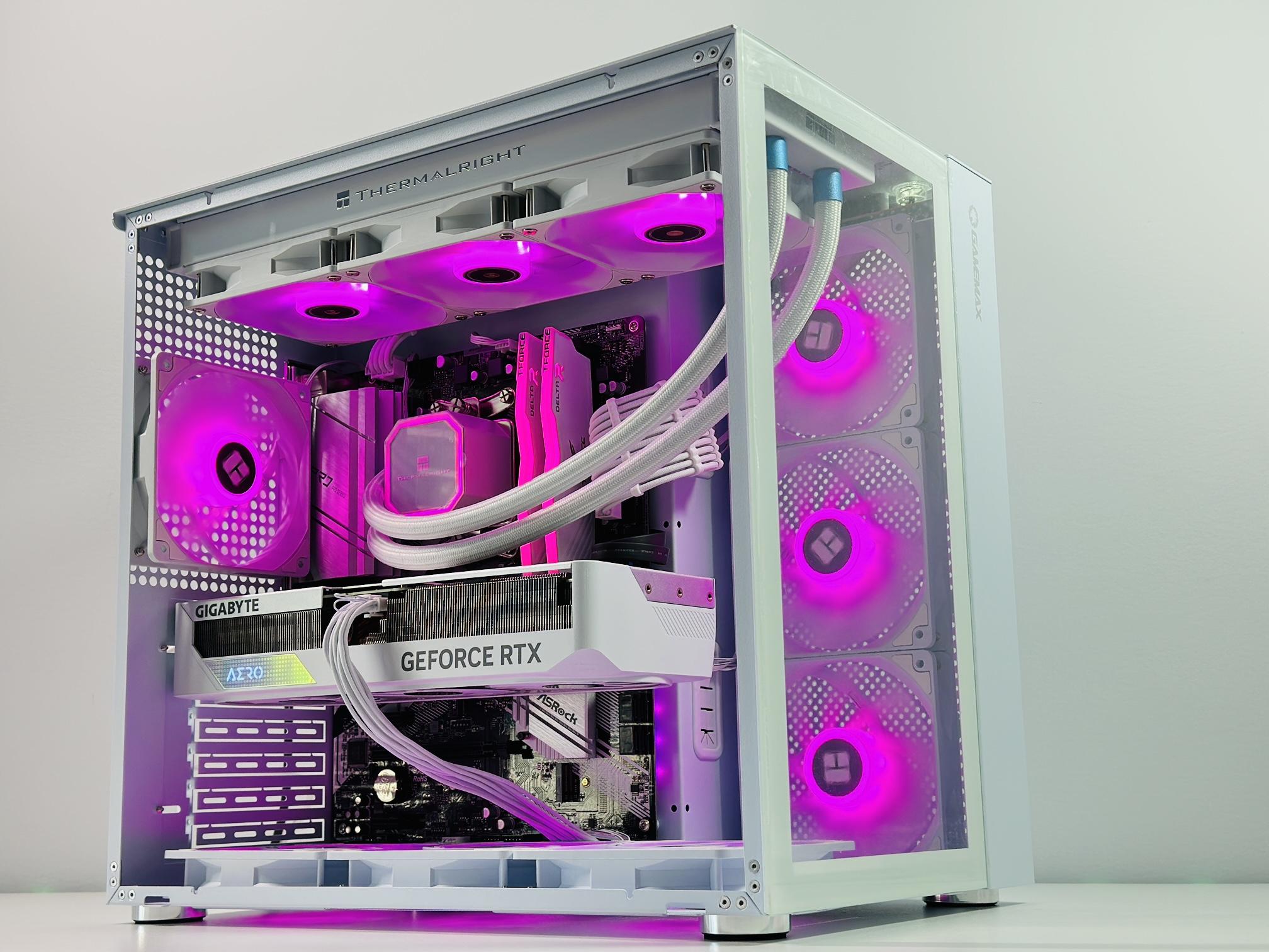 🧊Frozen 🧊Gaming PC❄️Nvidia RTX 4070 12GB❄️Intel 12600KF 10-core❄️32GB DDR4❄️1TB NVME