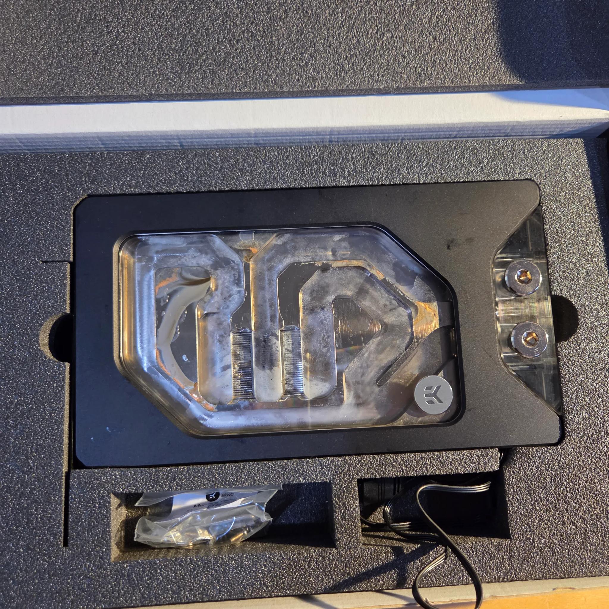 EK-Quantum Vector FE RTX 3090 D-RGB - Black Special Edition