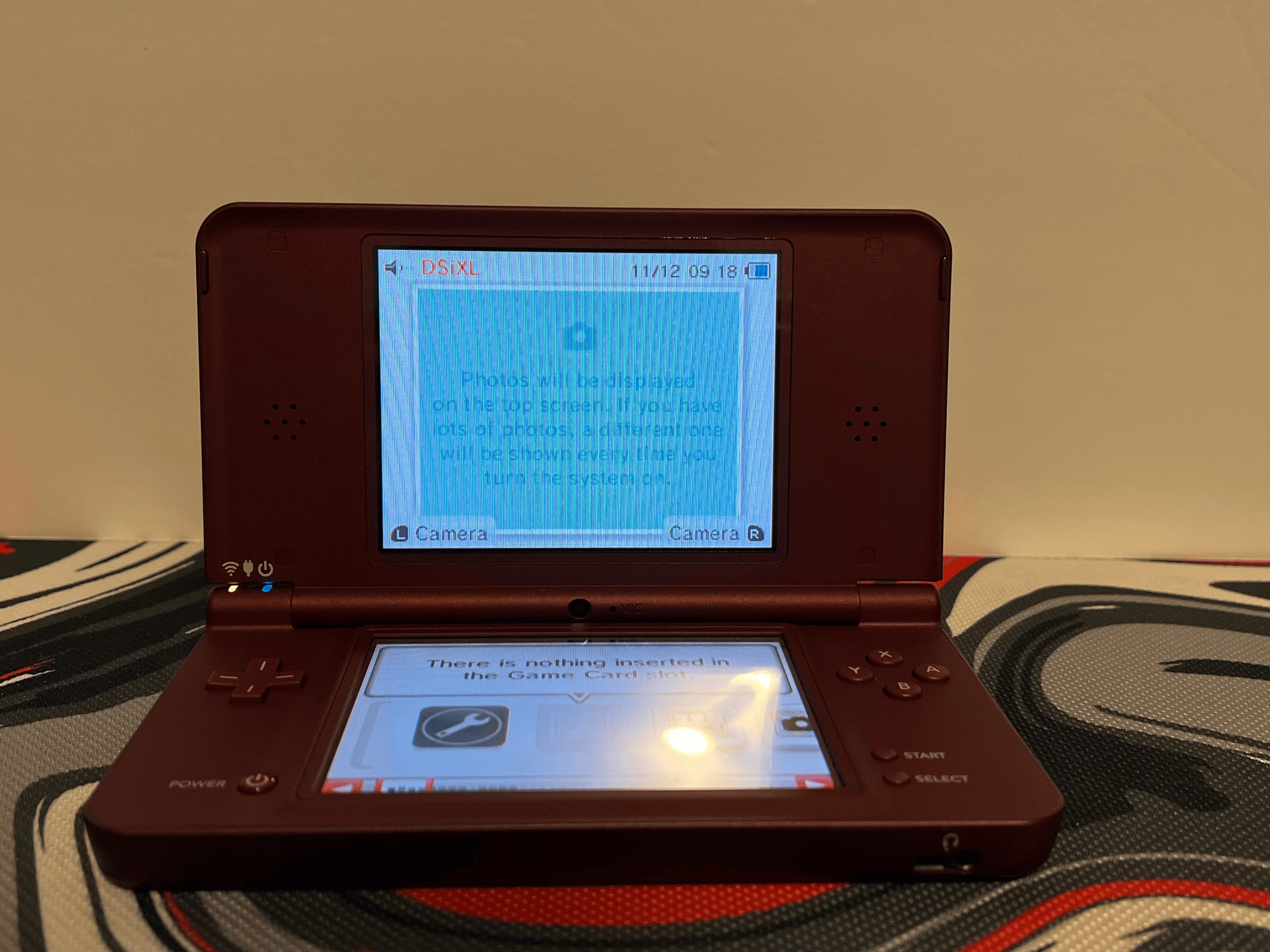 Nintendo DSi XL Burgundy  *BUNDLE*