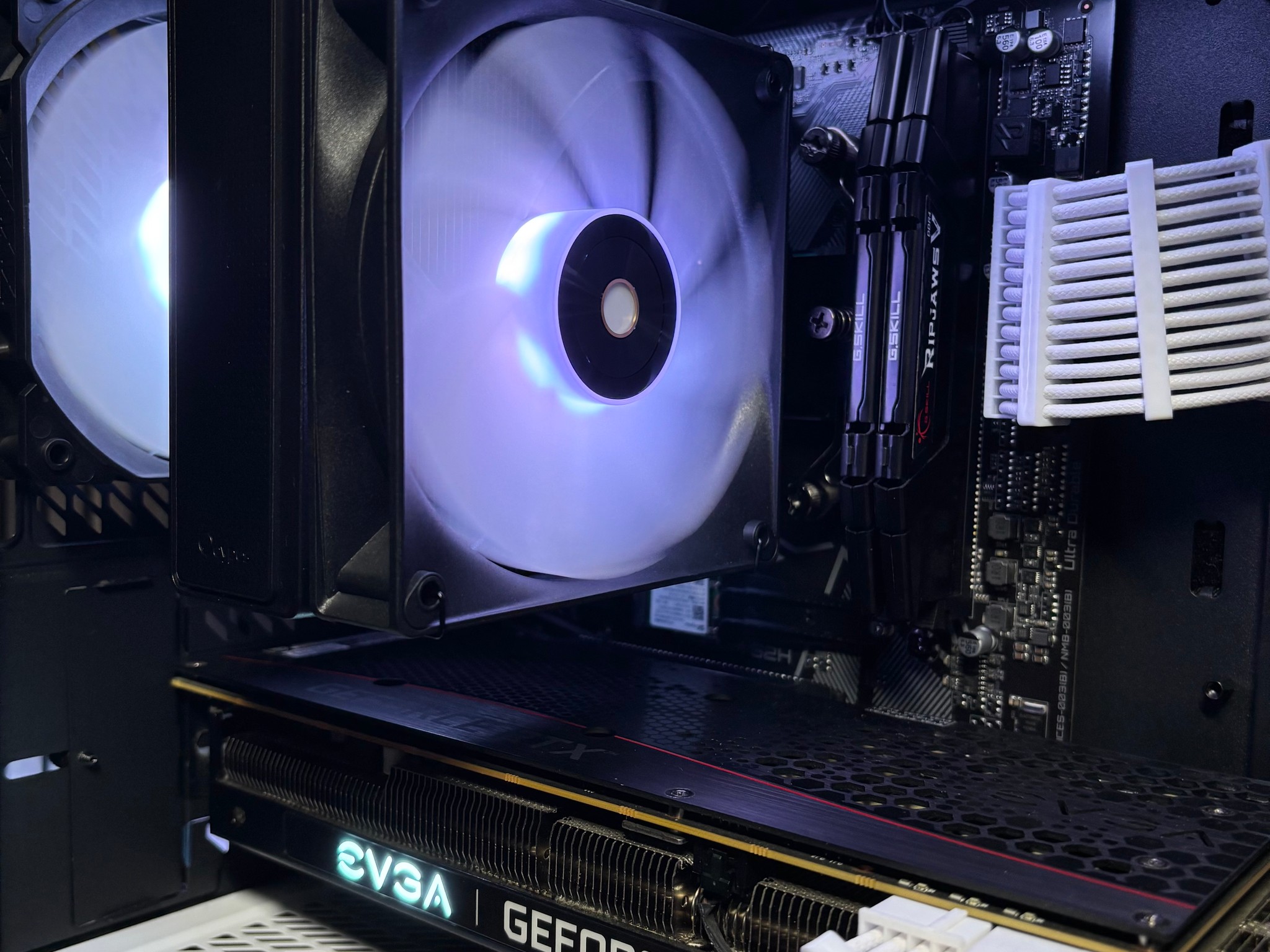 RTX 3070 | RYZEN 7 2700 | 16GB RAM | 4X ARGB FANS | GAMING PC