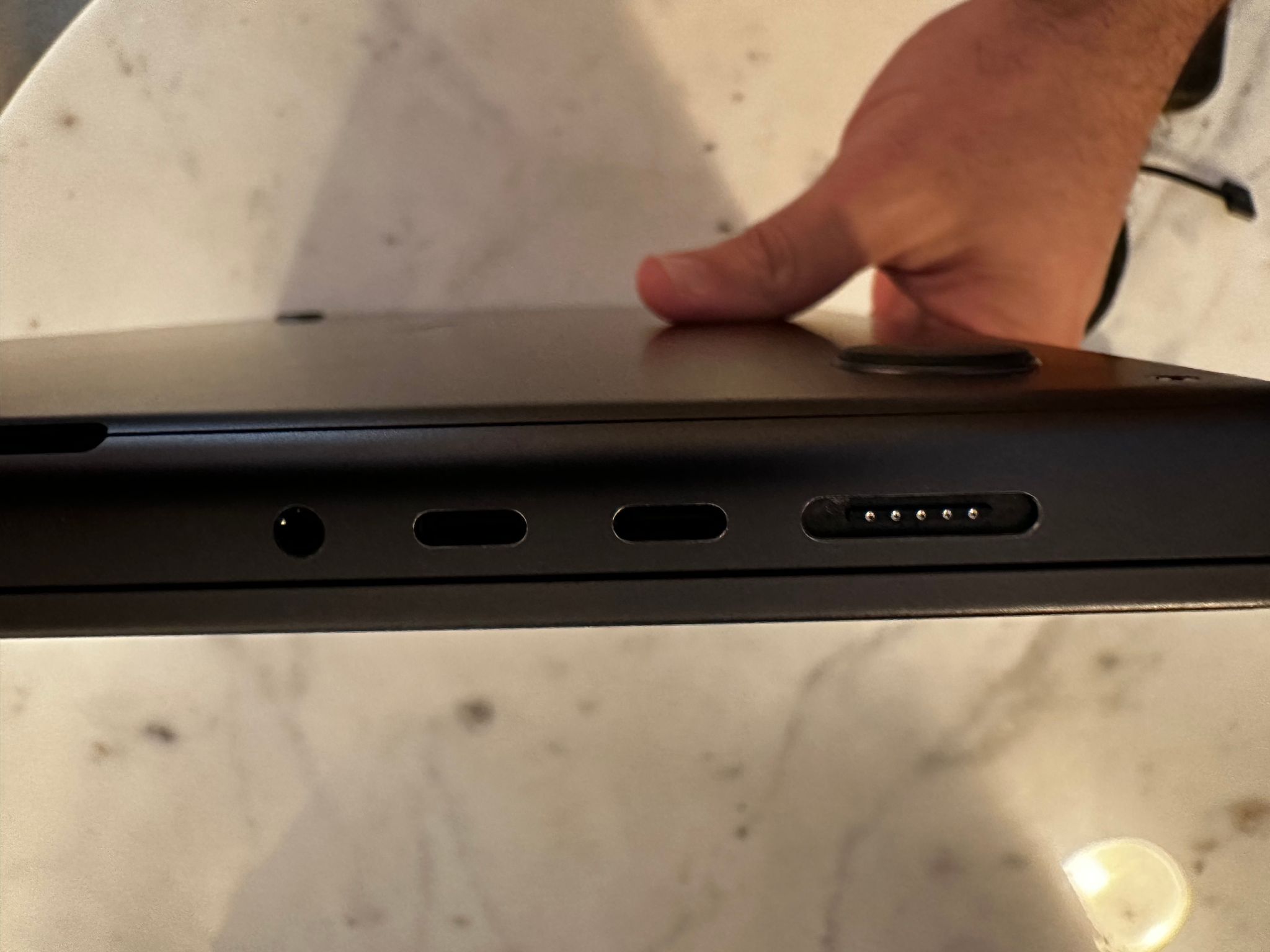MacBook Pro Late 2023 (M3) Max - 16"