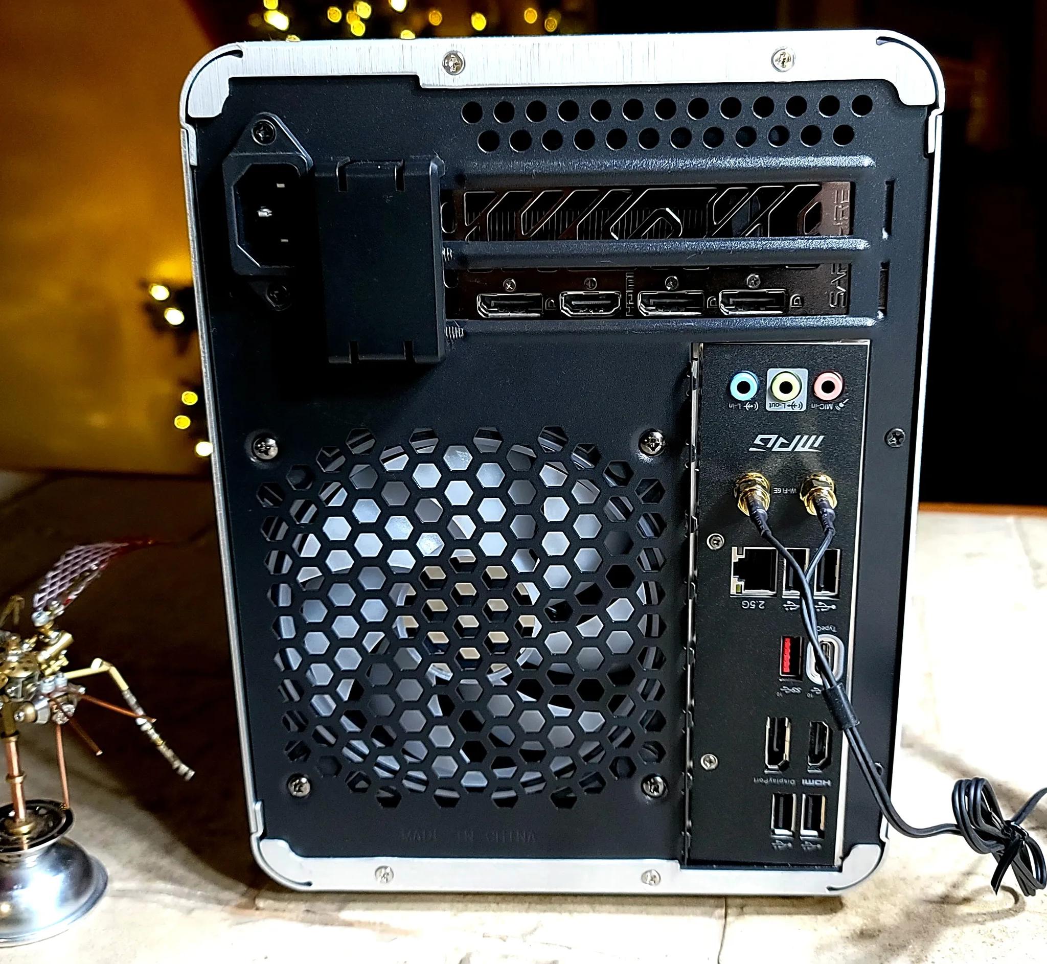 quicksilver--Core i5 10505, RX 6600 XT, 16 Gb, Water Cooled 128Gb+1Tb SSDs, MAG B560i, WiFi/Bt/Ether