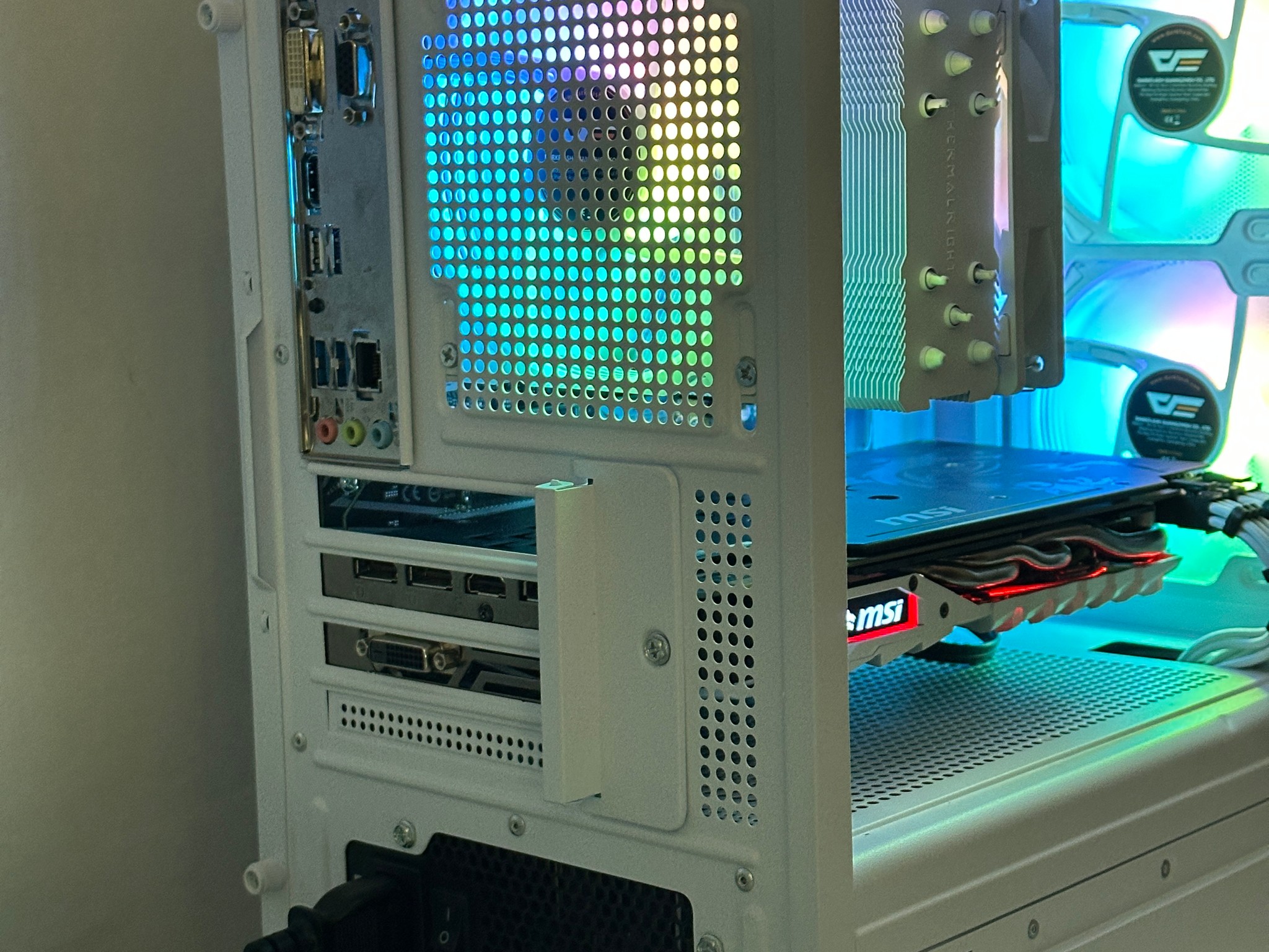 1080p Killer | GTX 1080ti | Ryzen 5 5600 | 16GB DDR4 | 1.26TB | Win 11 | Office 2024 | FREE SHIP