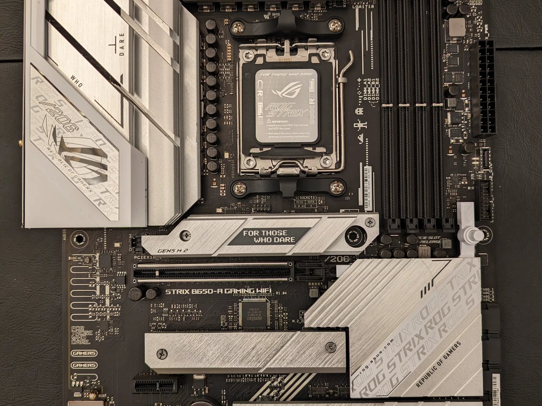 ASUS ROG Strix B650-A Gaming WiFi 6E AM5