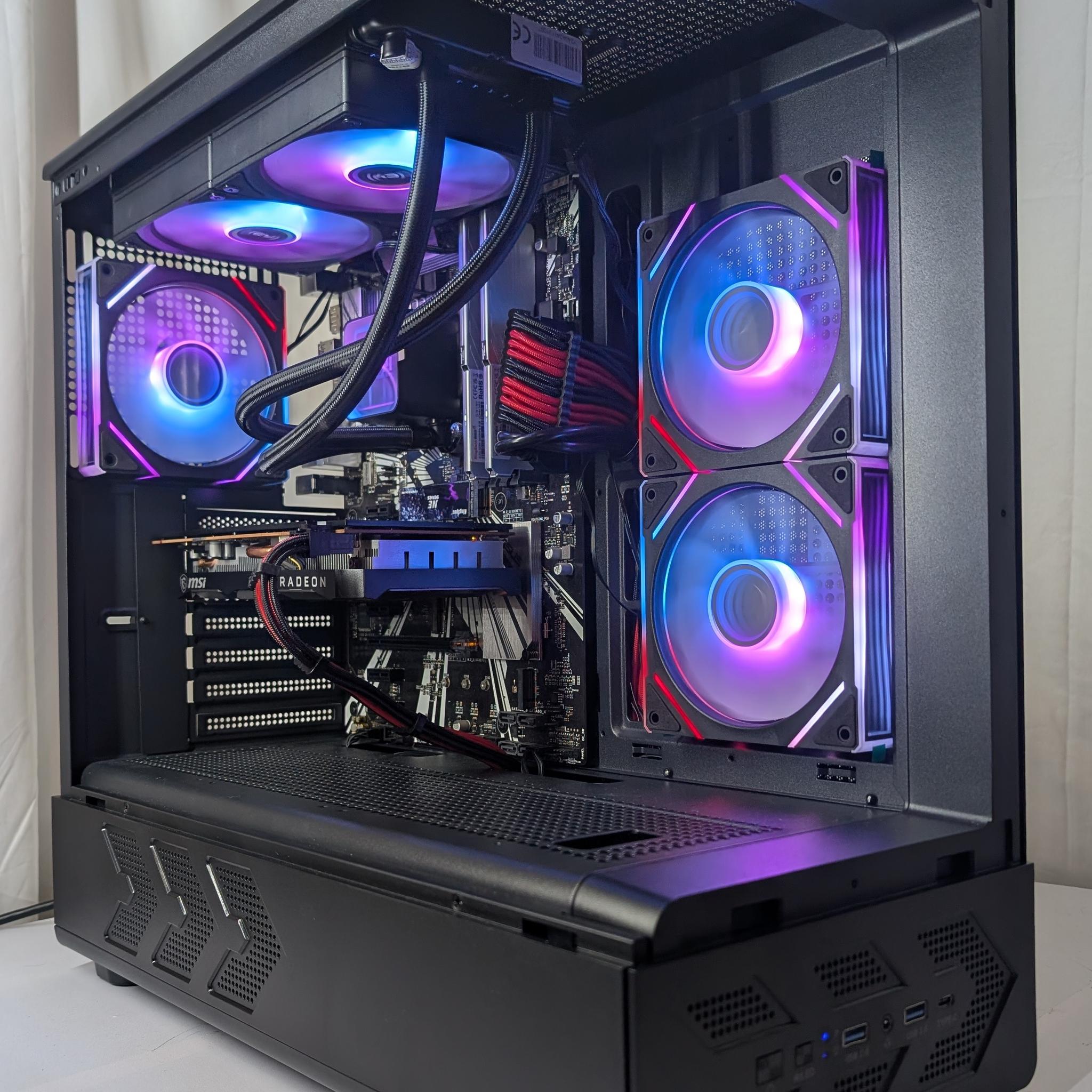 RX 6000 XT | I7 9700 | 16GB DDR4 | 650W | 500GB NVME