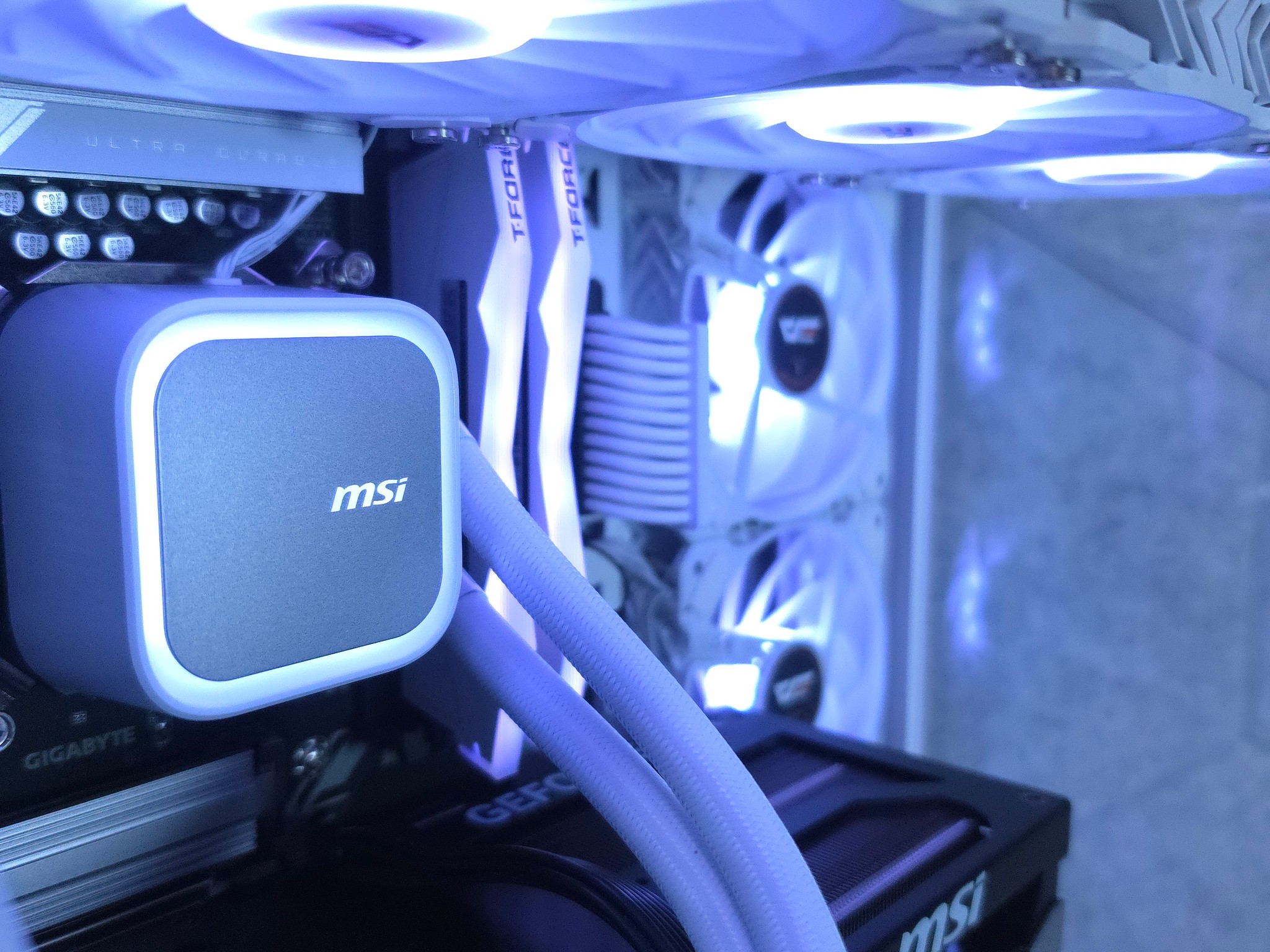 🤍 RTX 5070 | Core Ultra 7 265F | 1440p Gaming Computer