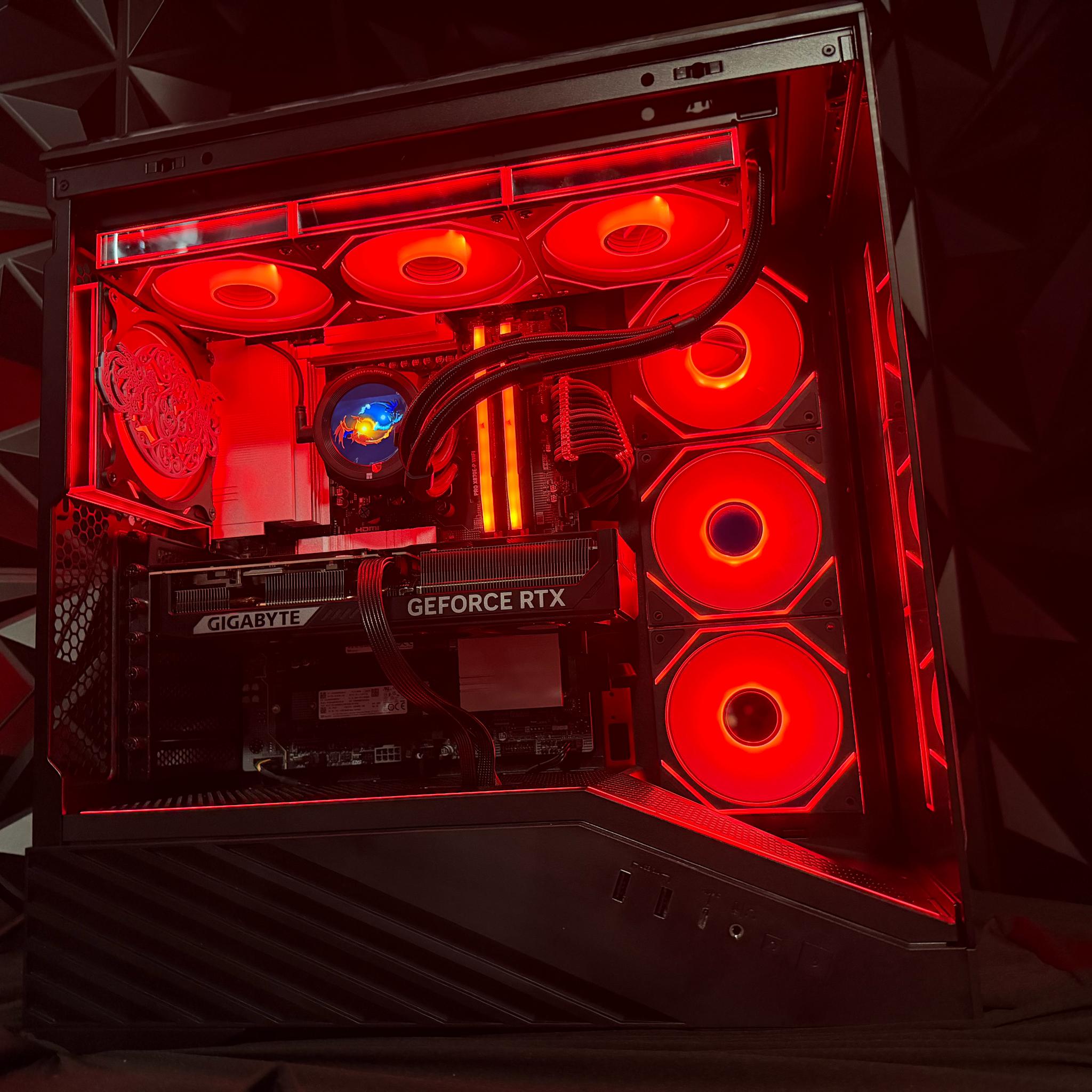 🔥🐉 XY FLAME 🐉🔥 Ryzen 9 7900X| RTX 5070| 32 GB DDR5| 1.5 TB NVMe| 850W PSU