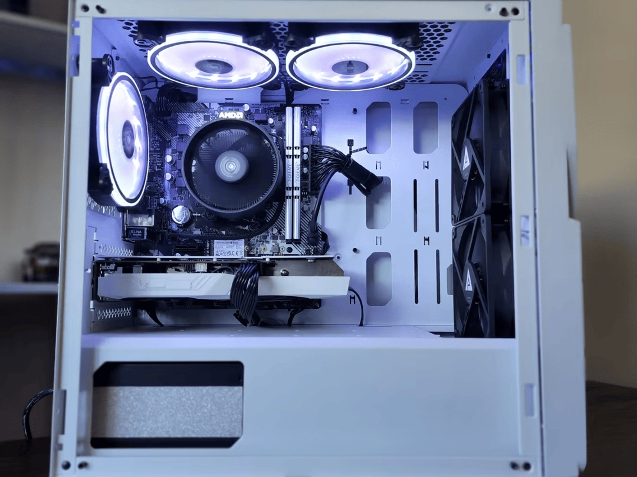 AMD Ryzen 5 2600X // Nvidia GeForce RTX 3050 // T-Create 16GB 3200MHz