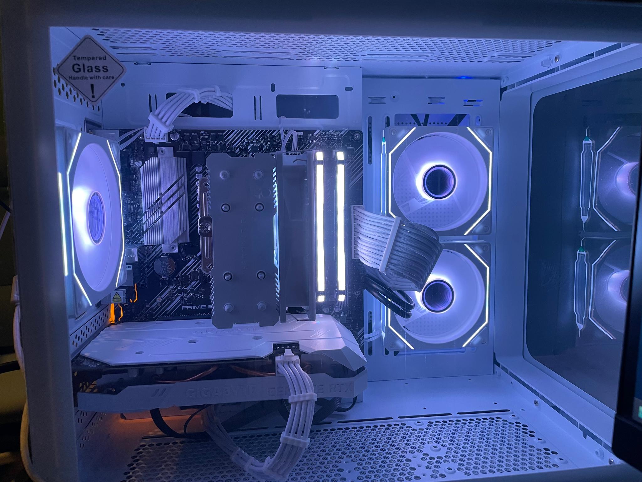 White RTX 2060 Gaming PC (Ryzen 5 3600 | 16GB RAM | 512GB SSD | Wifi + BT)