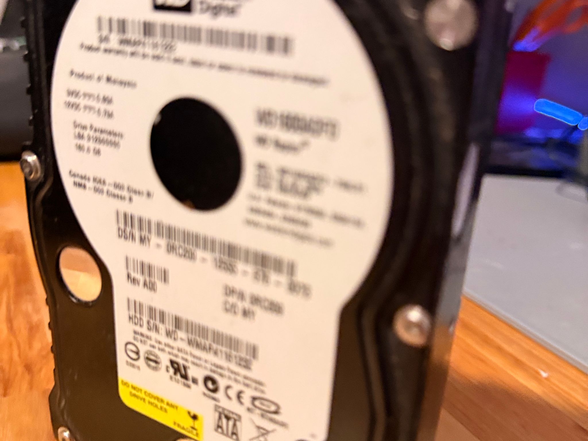 Western Digital Raptor 10,000 RPM HDD Retro/Classic mechanical hard drive WD1600ADFF