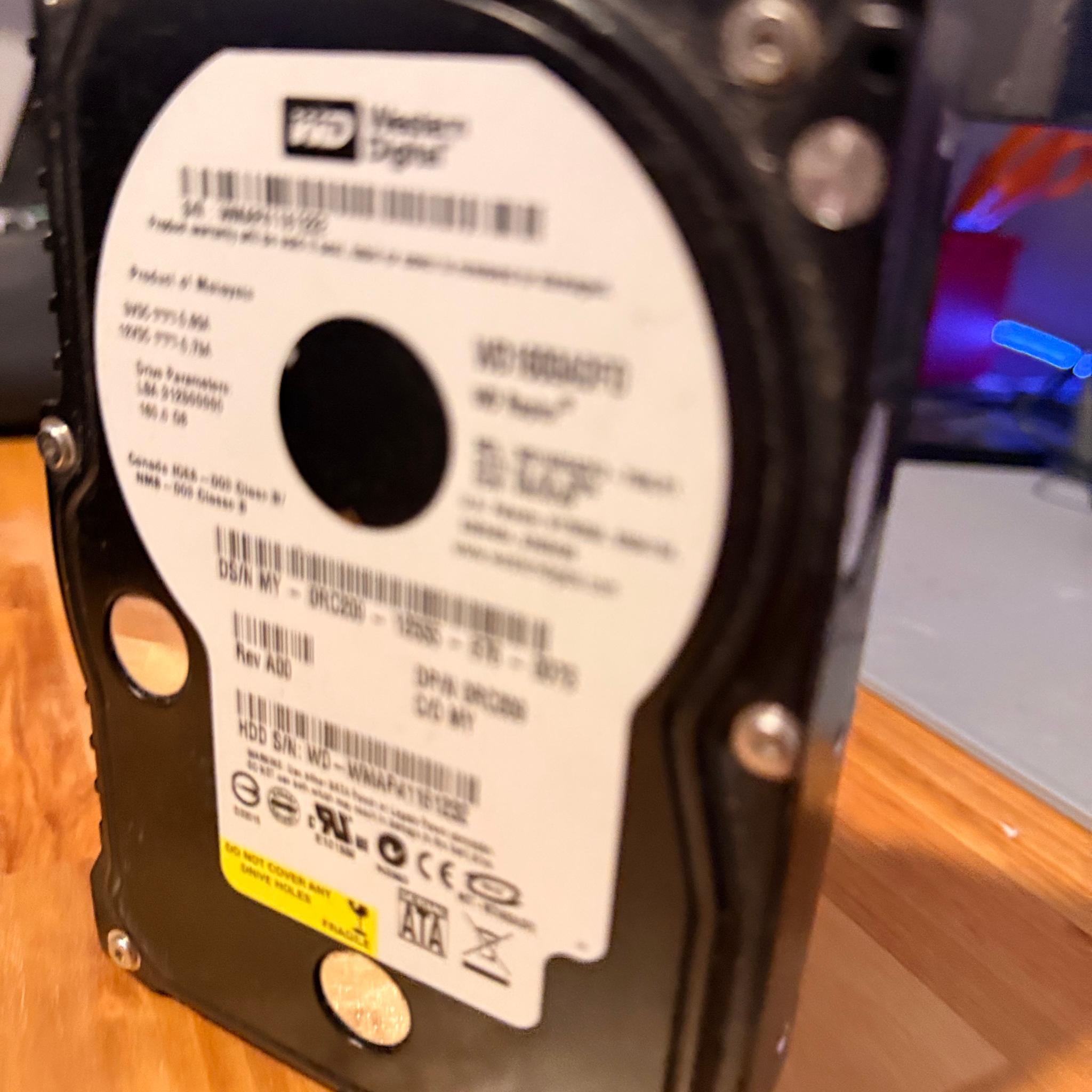 Western Digital Raptor 10,000 RPM HDD Retro/Classic mechanical hard drive WD1600ADFF
