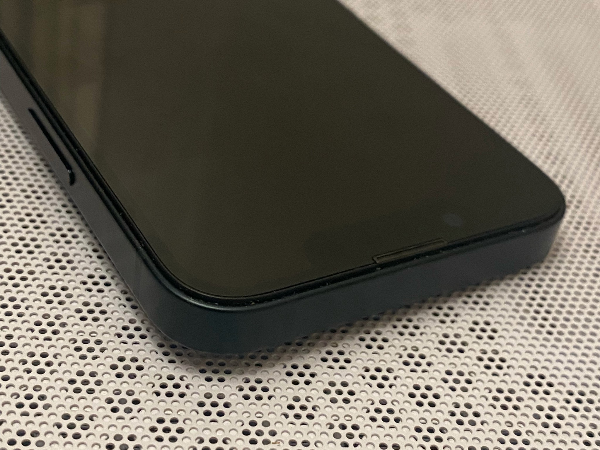 iPhone 13 mini w/ New Replacement Battery & LCD Display - 128GB - Midnight