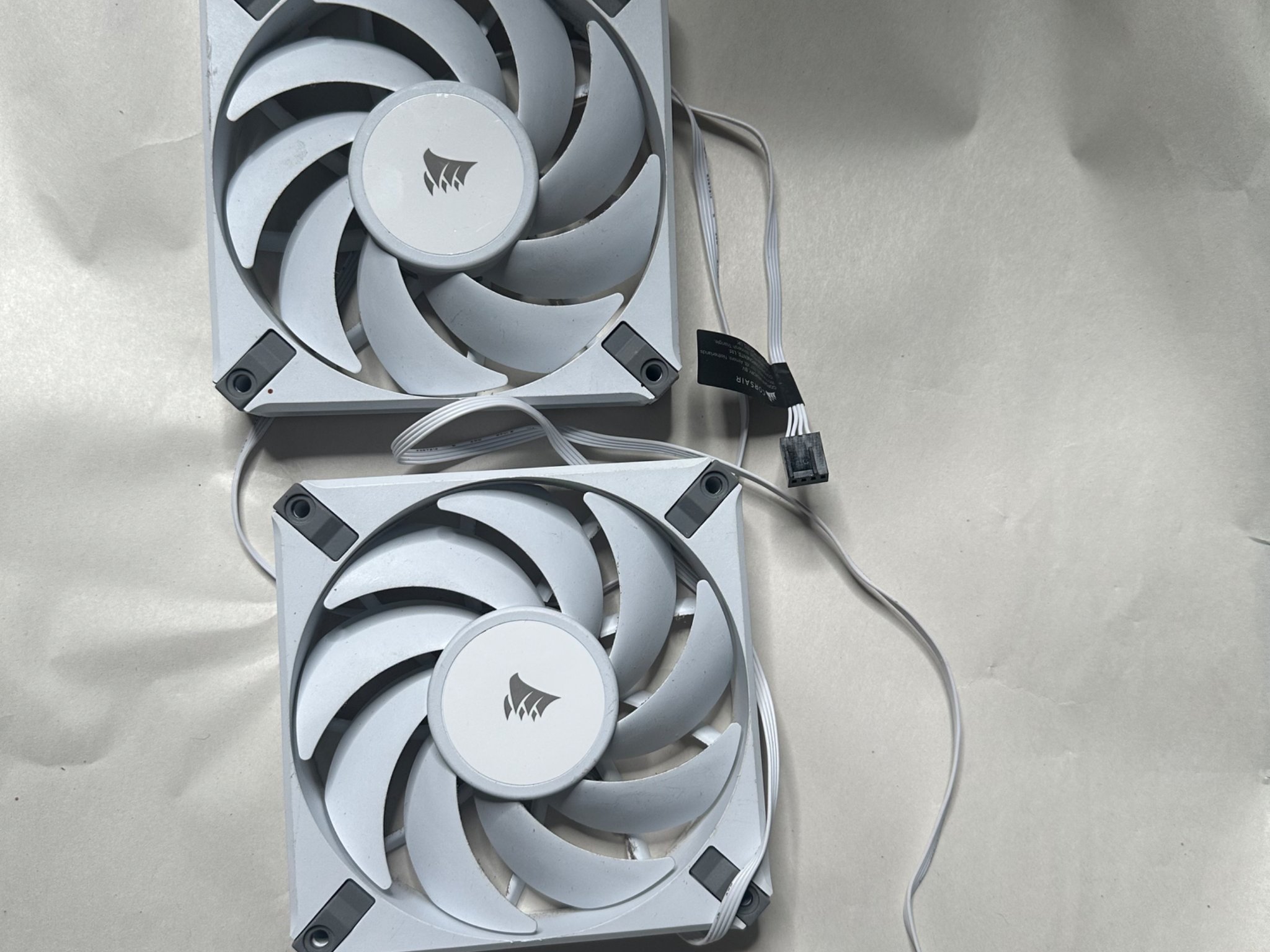 CORSAIR RS120 PWM 120mm Fans 2 Count - White