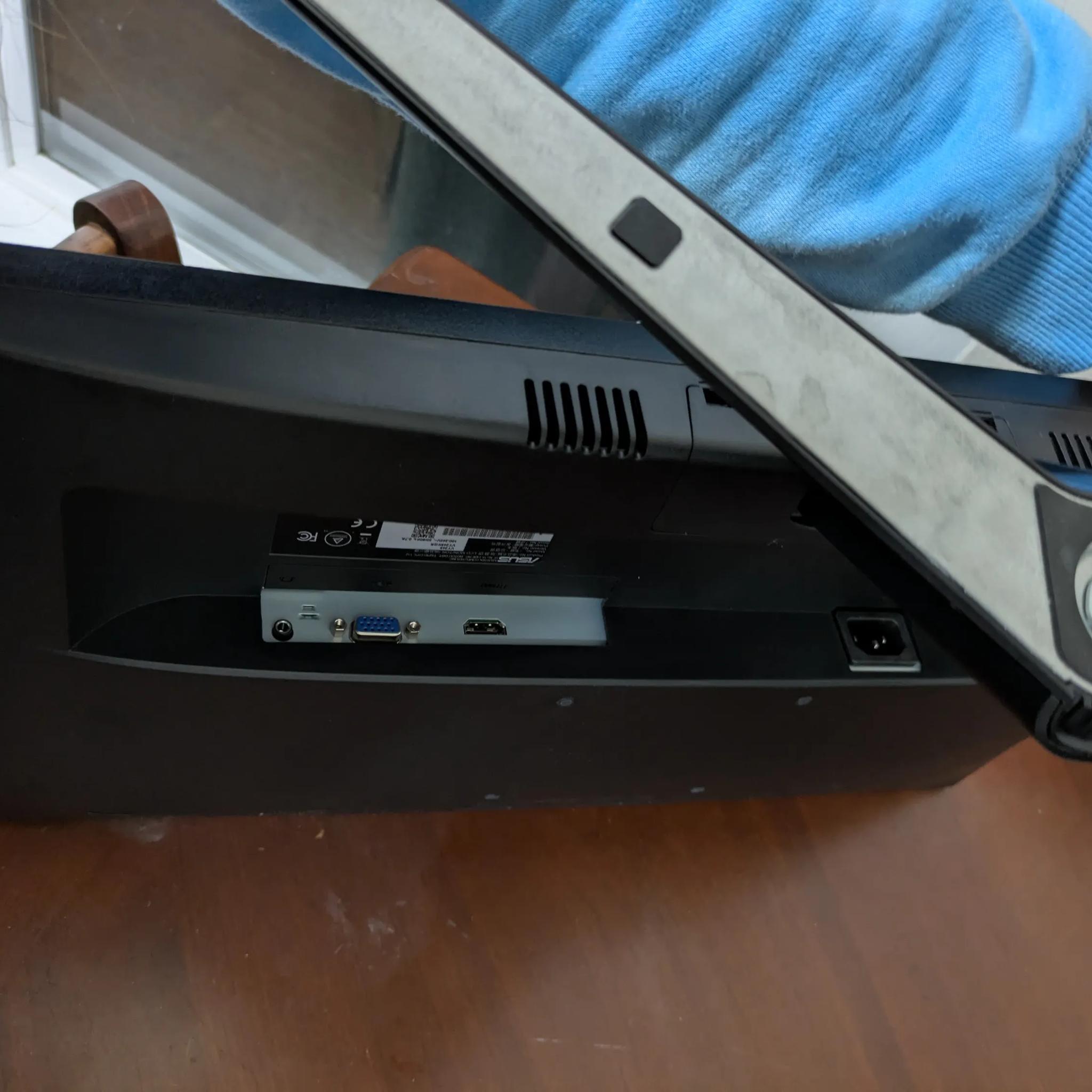 ASUS VY249HGR 24 Full HD IPS LED 120hz Monitor