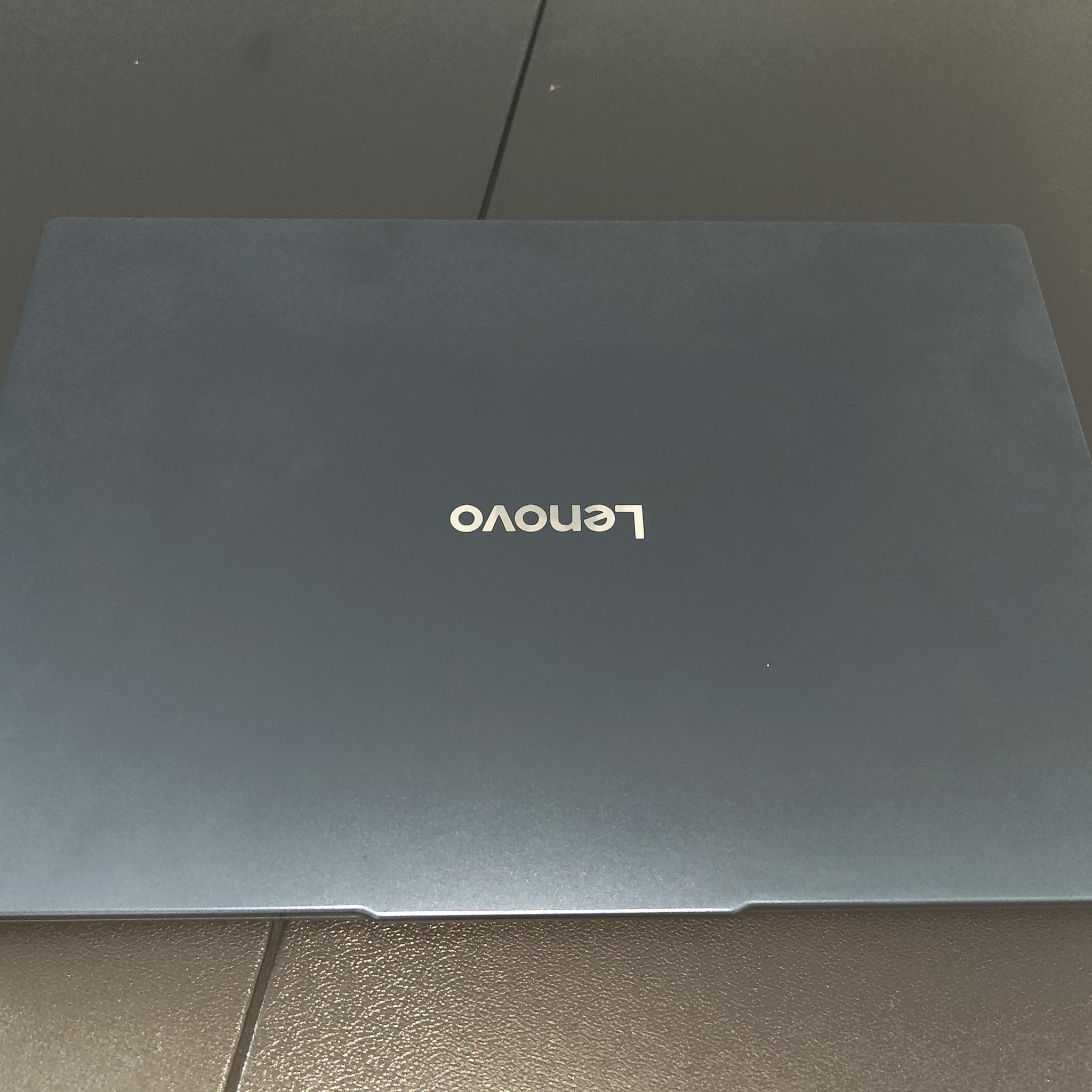 Touchscreen Windows 11 Lenovo IdeaPad Slim 5 16" WiFi 7 Laptop | GREAT CONDITION