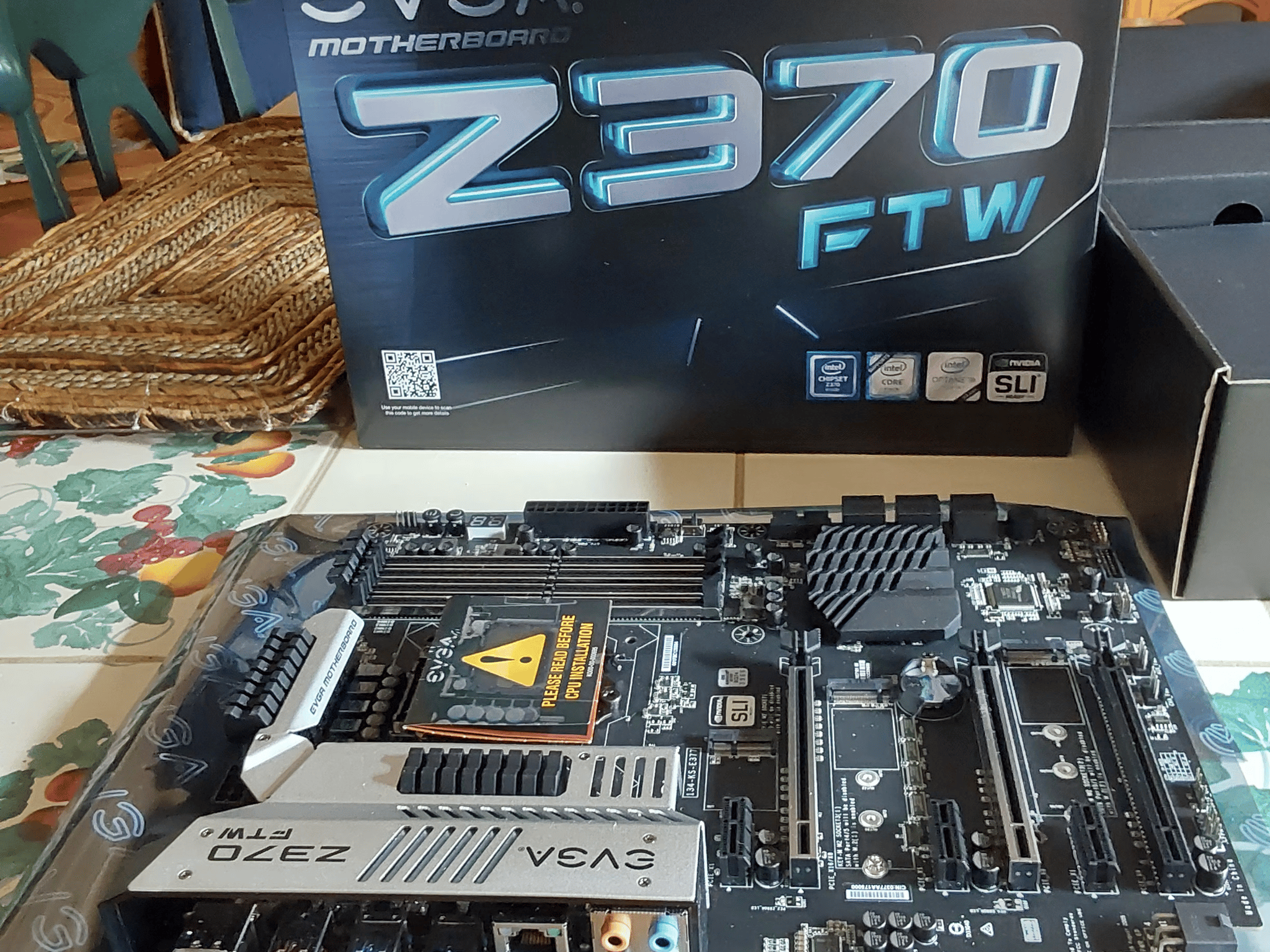 EVGA FTW Z370 LGA1151 (Intel 8th & 9th Gen) ATX Motherboard (Model 134-KS-E377-KR)
