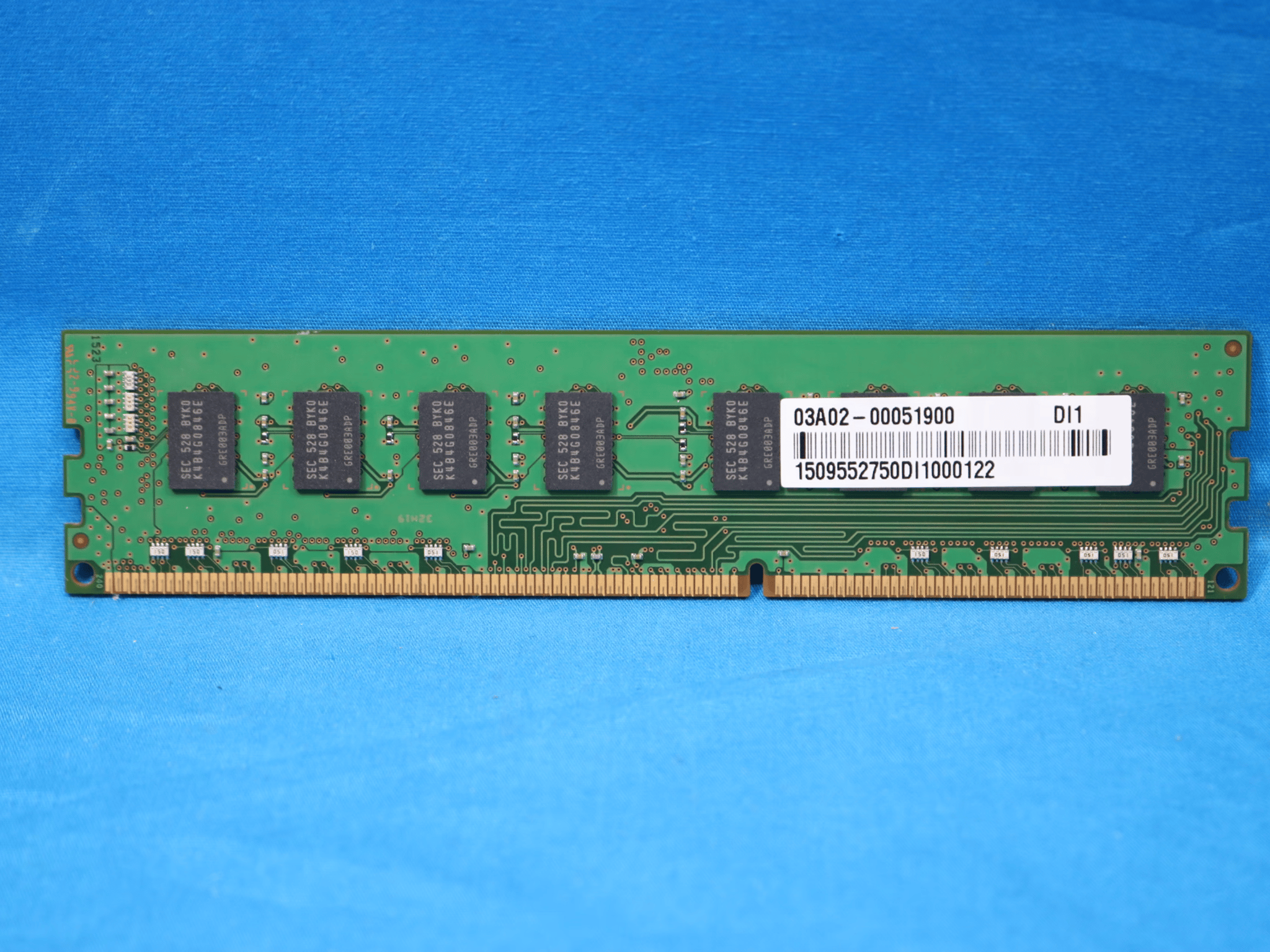 Samsung 8 GB 2Rx8 PC3L-12800U-11-13-B1 DDR3L 1600MHz Desktop UDIMM Memory M378B1G73EB0-YK0