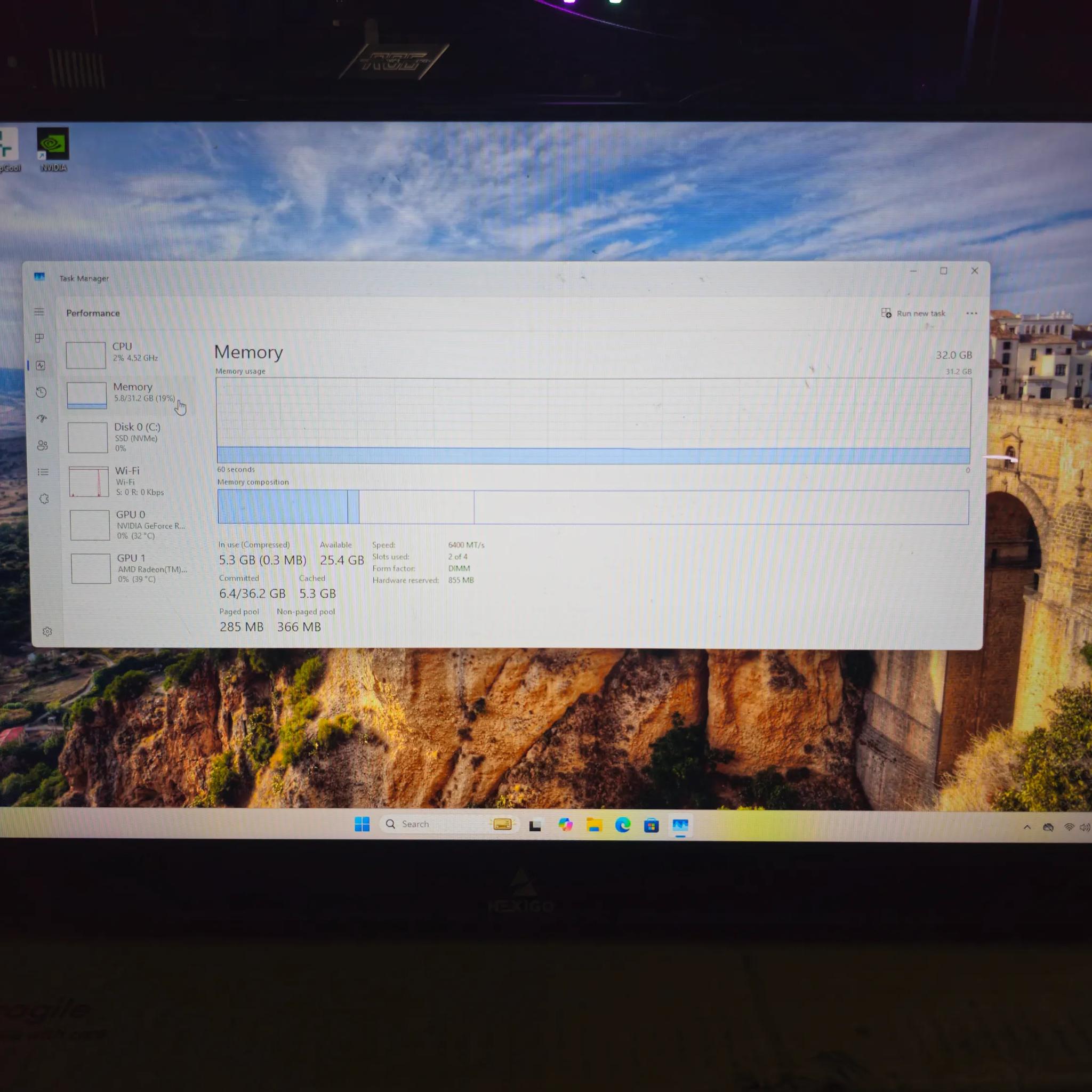 Ryzen 7 7700x | Asus ROG 4070 | 32gb DDR5 | 2TB SSD | 750w PSU