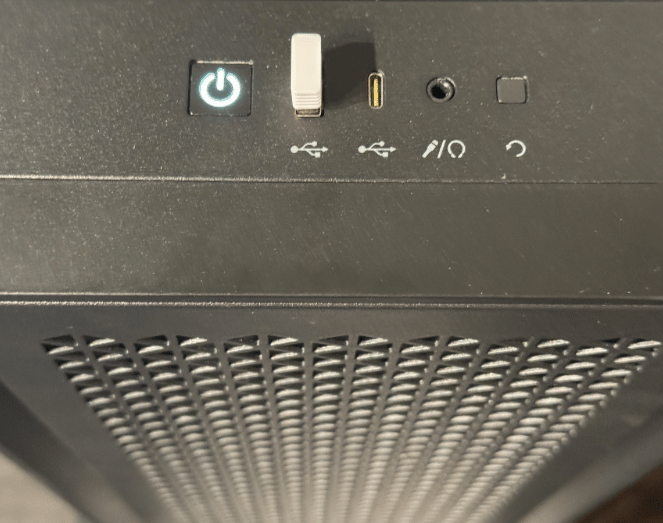 🥷 Stealth ⚫️ | NVIDIA RTX 5070 Ti 16GB | AMD Ryzen 7 9800X3D | 32GB DDR5 | MSI 360 AIO