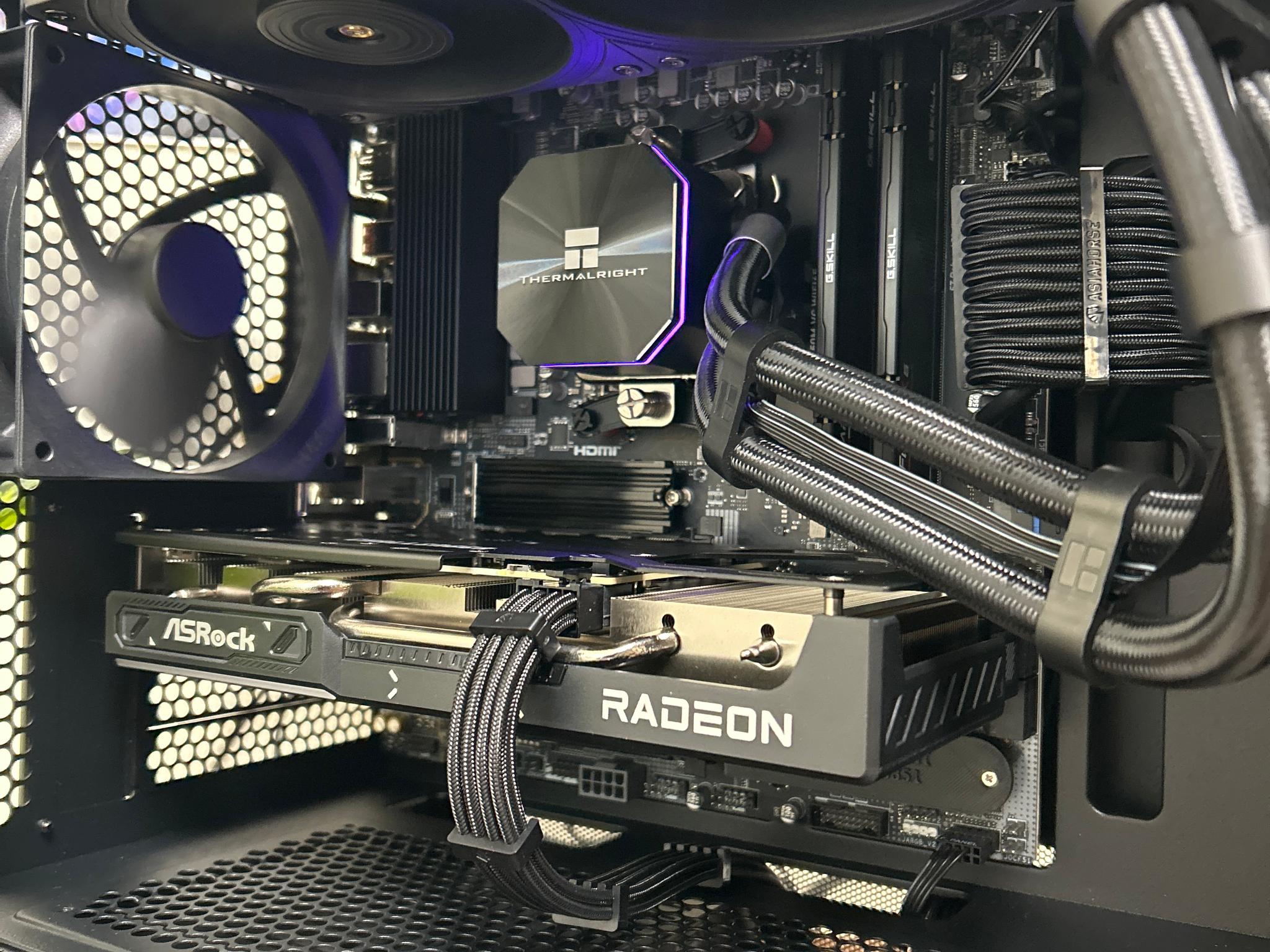 AMD Radeon RX 9060 XT 16GB - Image 2