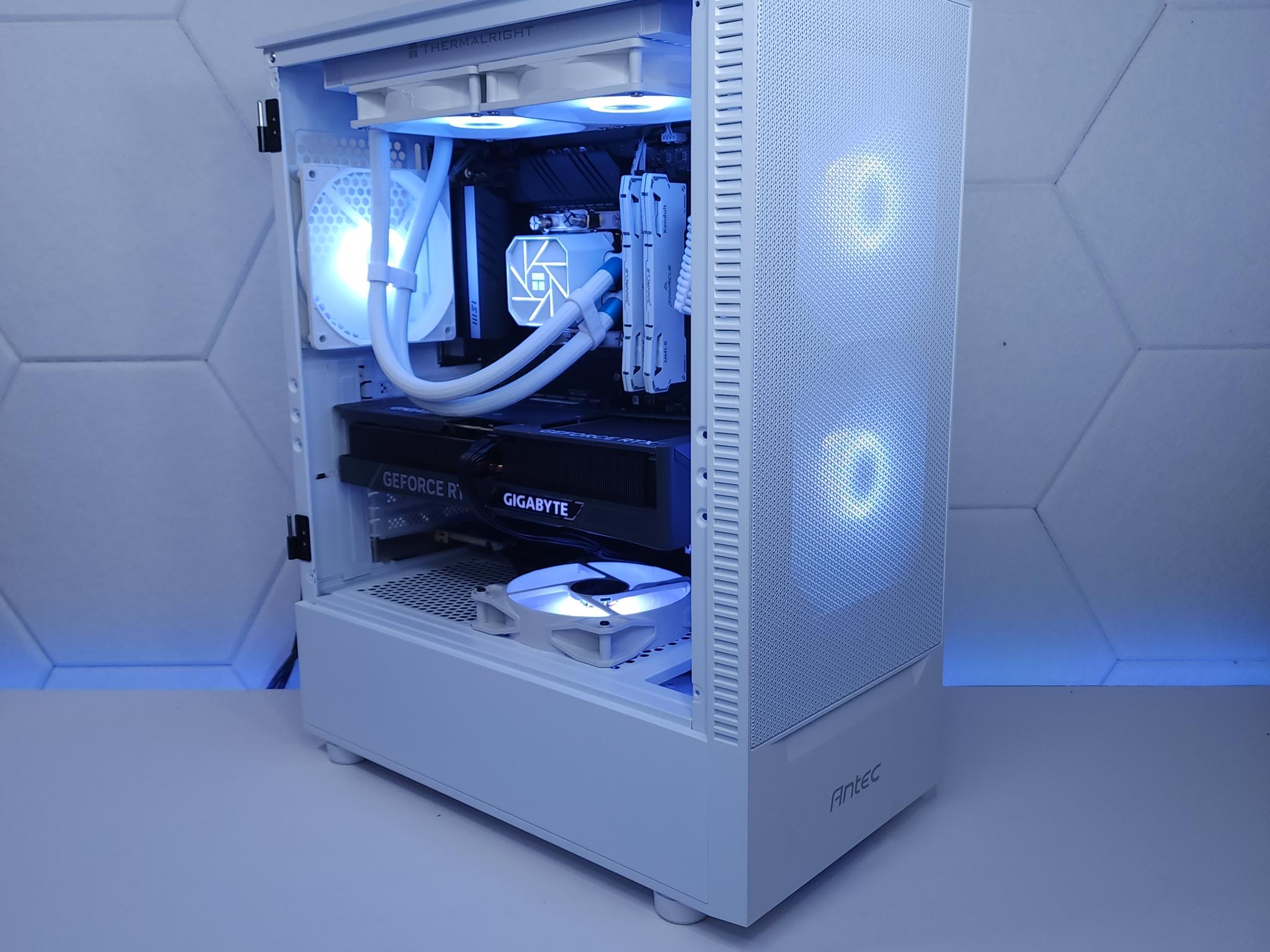 🤍🤍RTX 4070 Ti | Core i7 12700KF | 32GB 3200MHz | 1TB NVMe SSD Gen 4