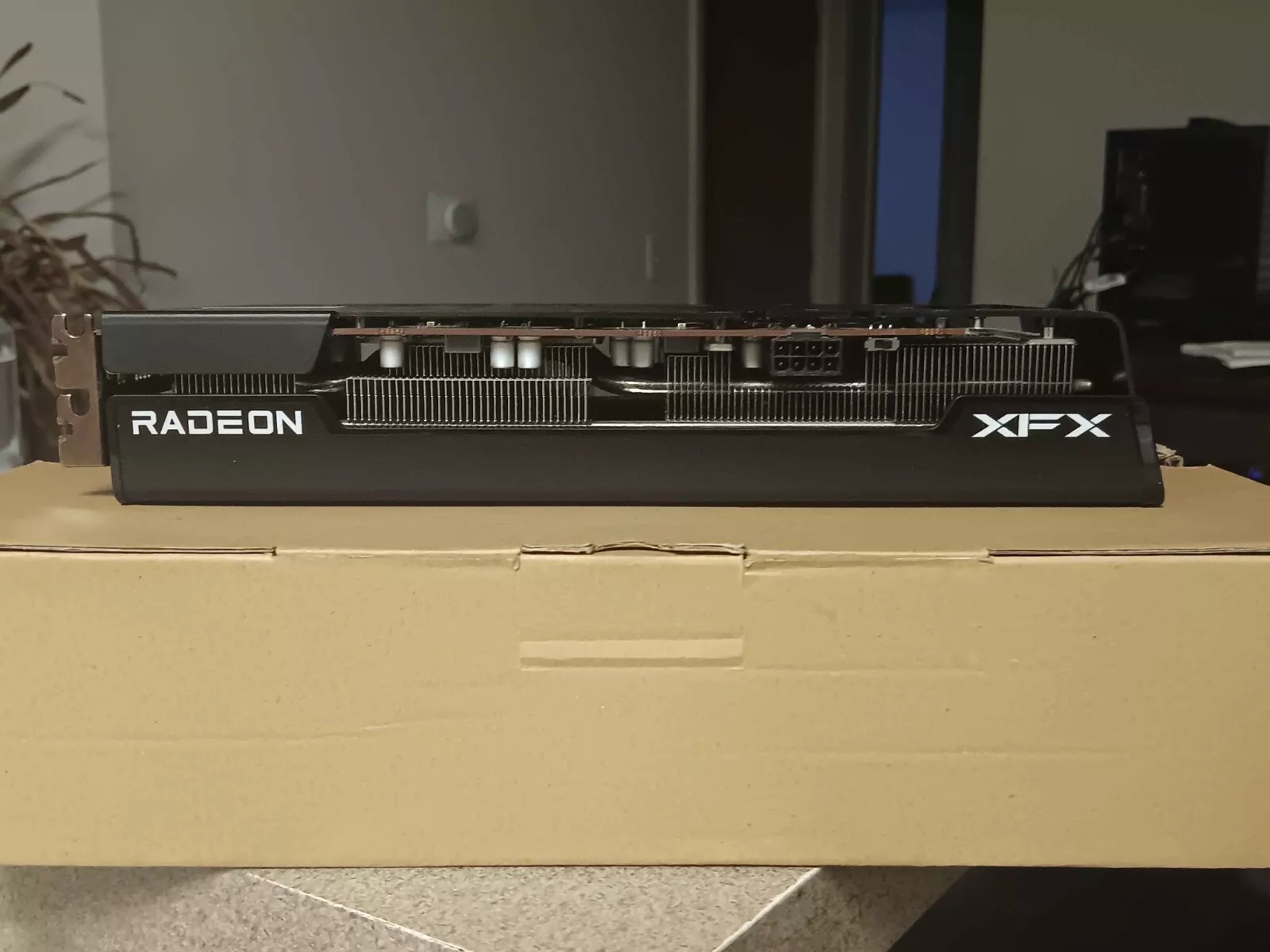 XFX Speedster QICK 308 AMD Radeon RX 6600 XT 8GB GDDR6 Graphics Card