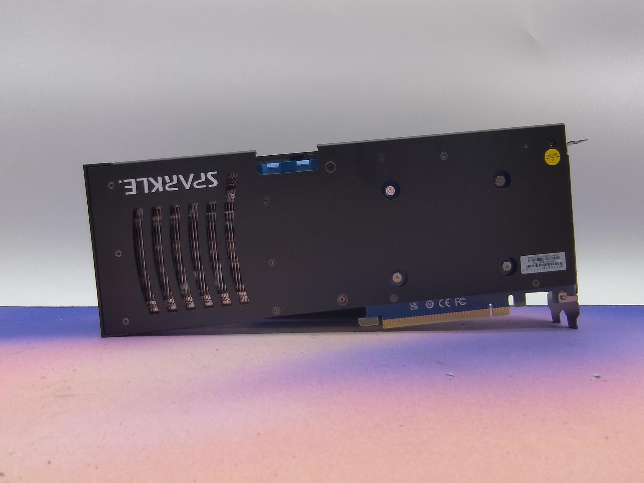 Sparkle Titan A750