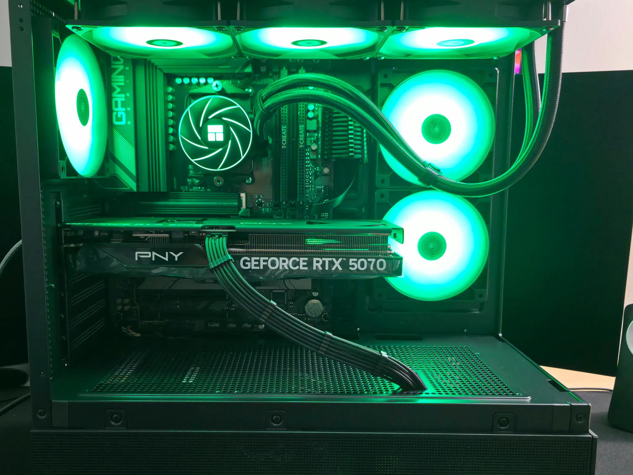 DARKMATTER | RTX 5070 OC | AMD R7 9700X | 32GB DDR5 6000 CL30 | 2TB | 360mm AIO | 850W PSU PCIE 5.0