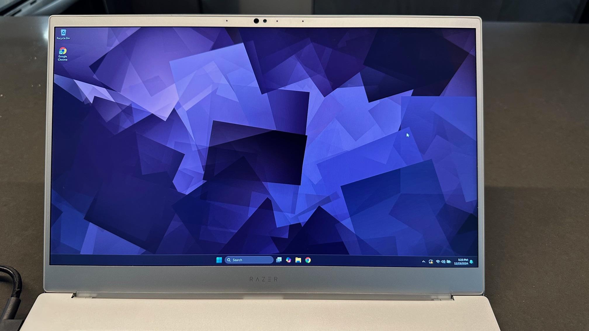 Razer Blade Advanced 15" - Gaming Laptop 2019 Intel i7-9750H | RTX 2070 Max-Q | 16GB RAM | 1TB SSD