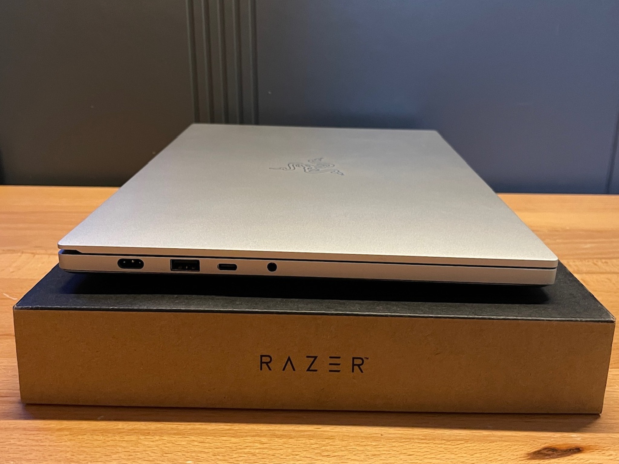 🪒 Razer Blade 14" Gaming Laptop | Ryzen 6900HX, 3070 Ti, 16GB DDR5