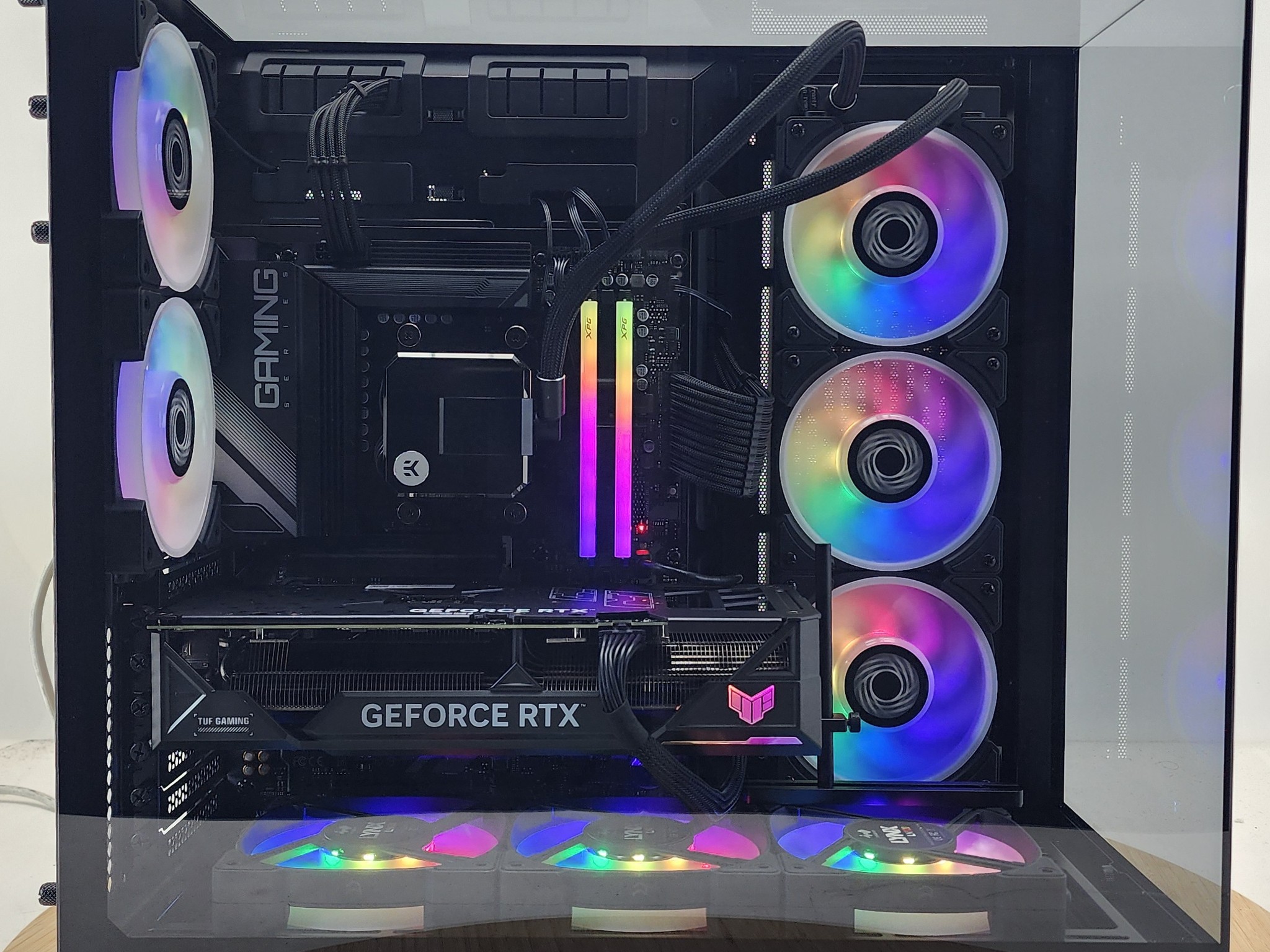 Gaming PC Ryzen 7 9700X 32GB RAM 1TB SSD RTX 4070 Ti SUPER 16GB Windows 11 Computer