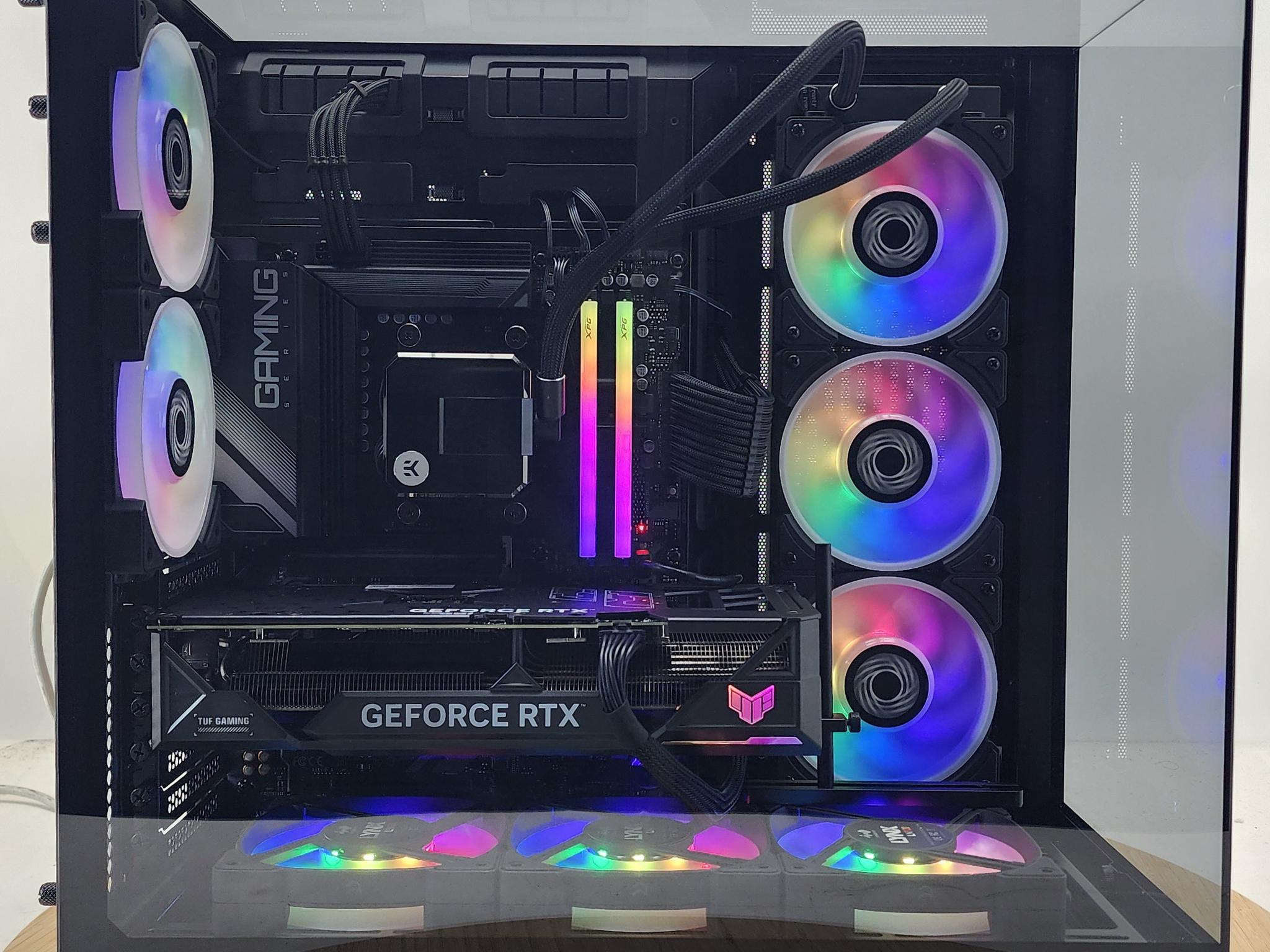 Gaming PC Ryzen 7 9700X 32GB RAM 1TB SSD RTX 4070 Ti SUPER 16GB Windows 11 Computer