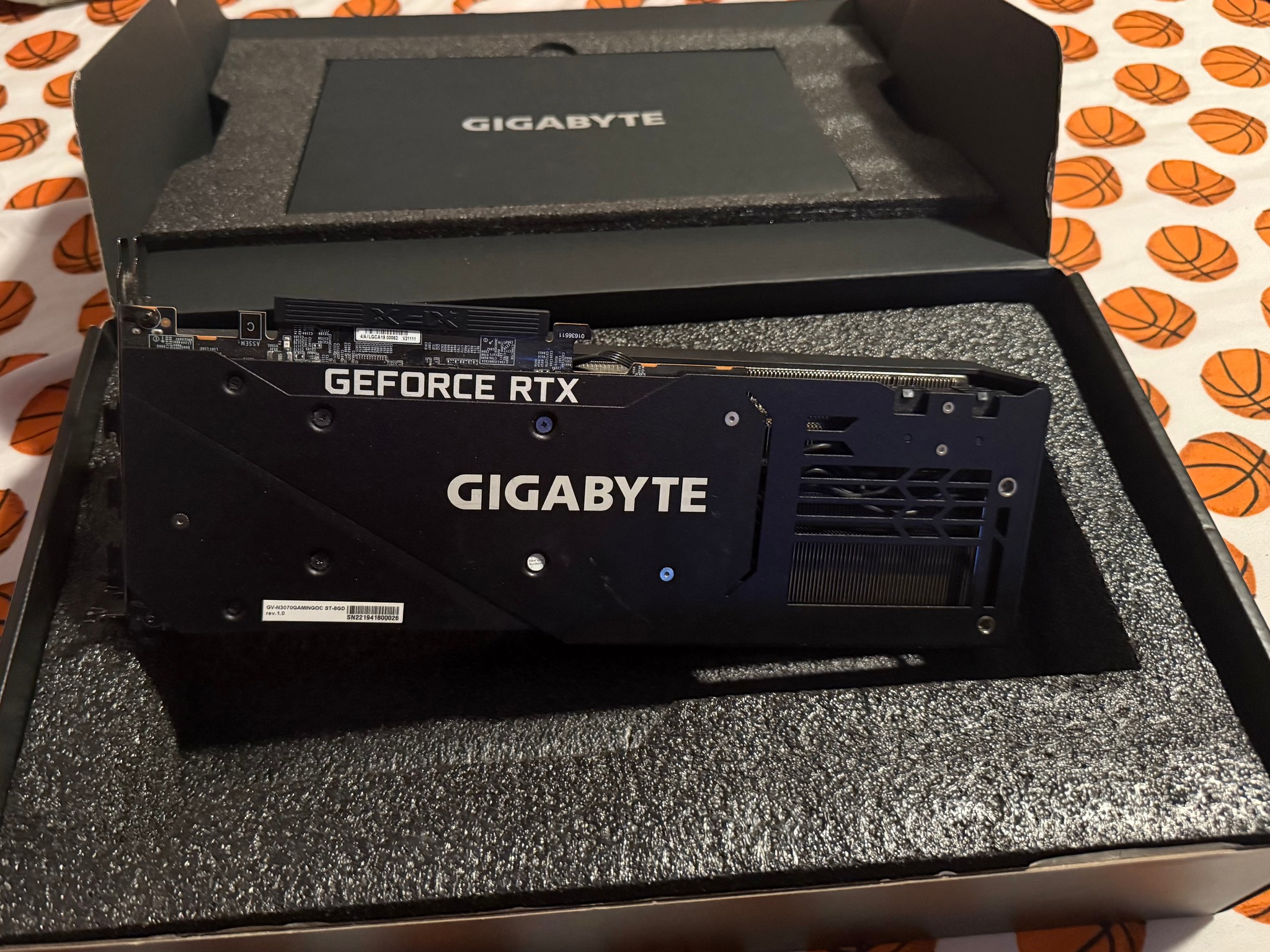 GEFORCE RTX 3070 GAMING OC STEALTH 8G
