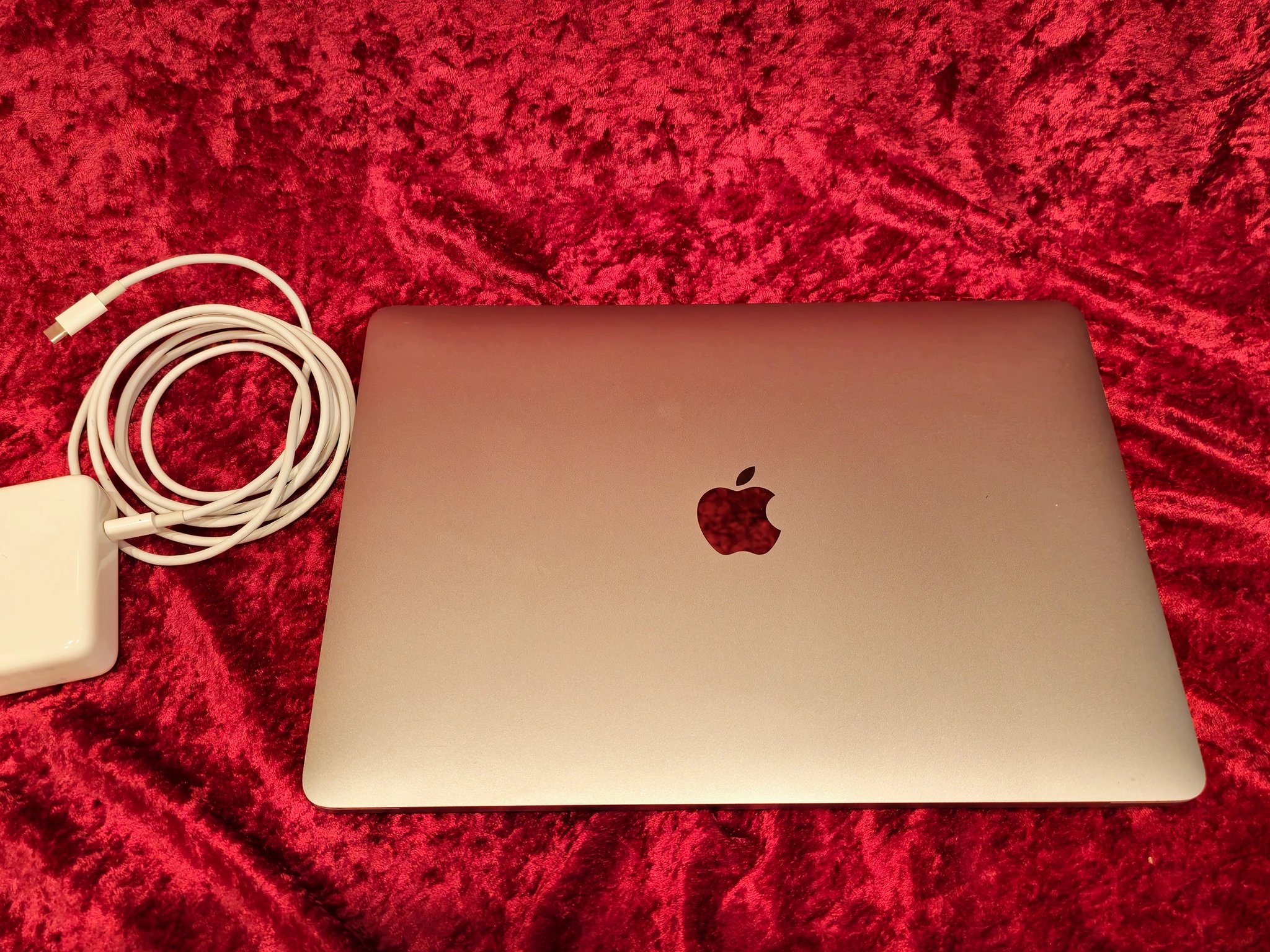 MacBook Pro Mid-2017 13in A1706 EMC3163