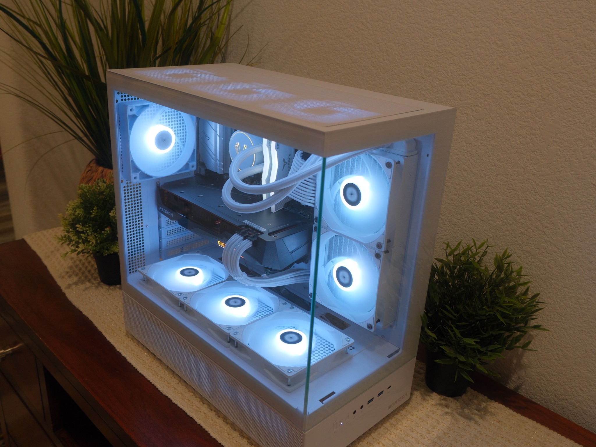Radeon RX 6700 XT Custom Gaming PC - Ryzen 5 5500, 16GB RAM