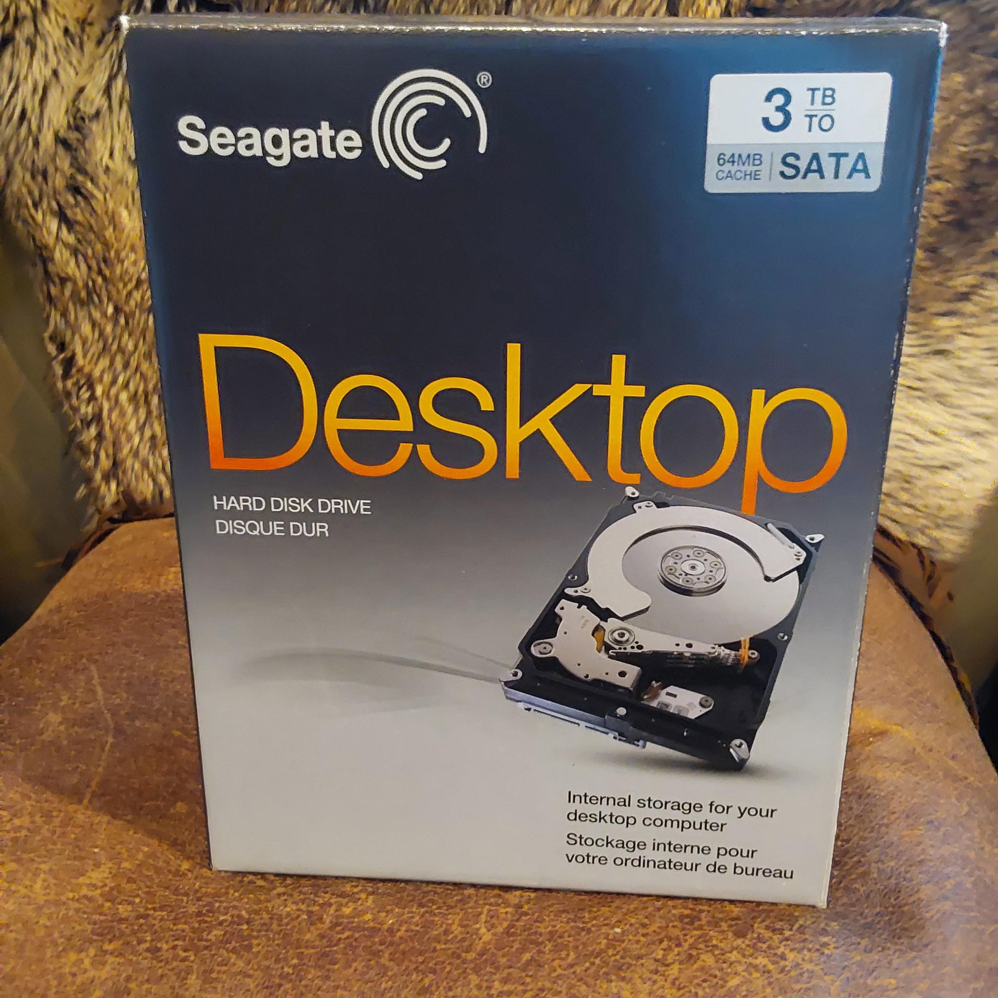 NEW SEAGATE BARRACUDA 3TB 3.5 in. SATA INTERNAL HARD DRIVE, 7400 RPM