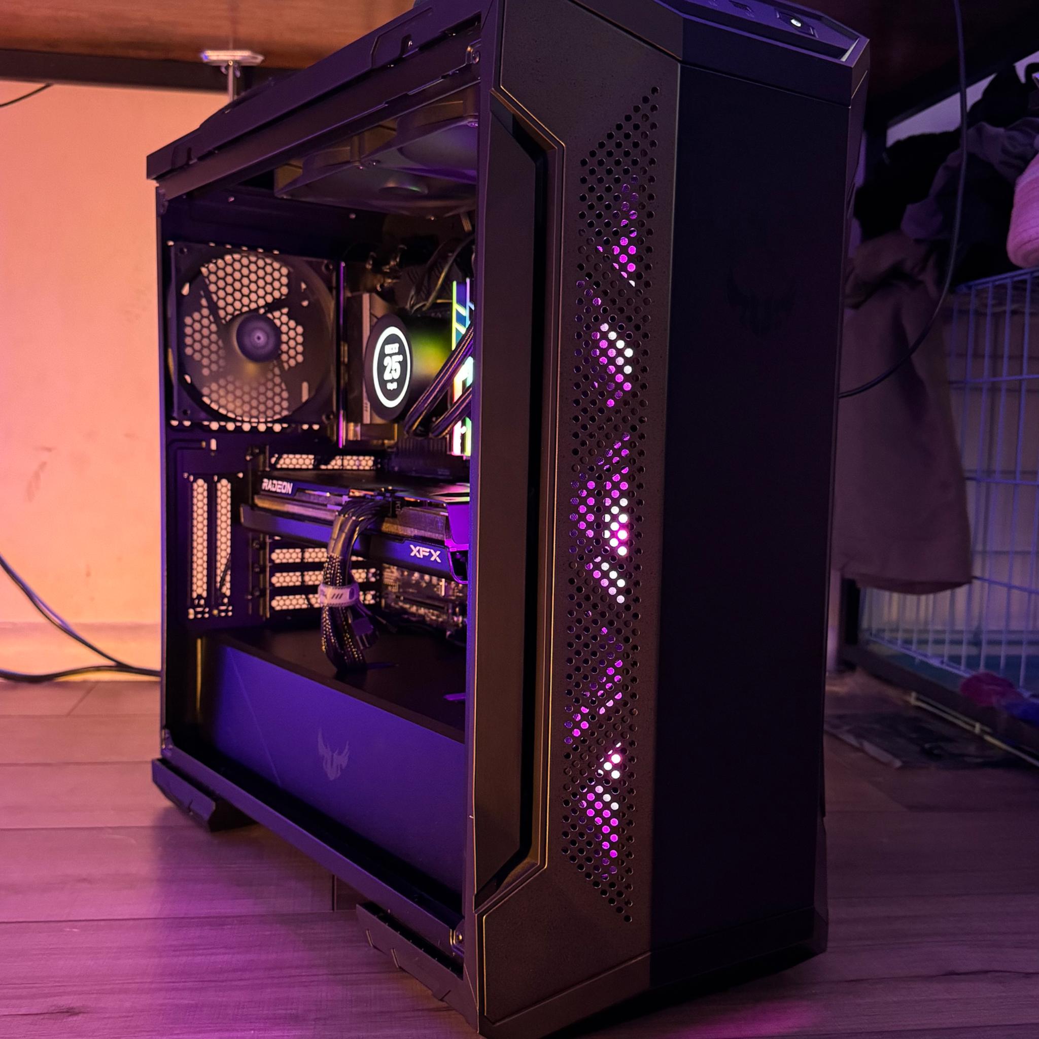Gaming PC i5-13600k | RX 7800 XT | 32 GB DDR4 | 1 TB NVMe | Windows 11