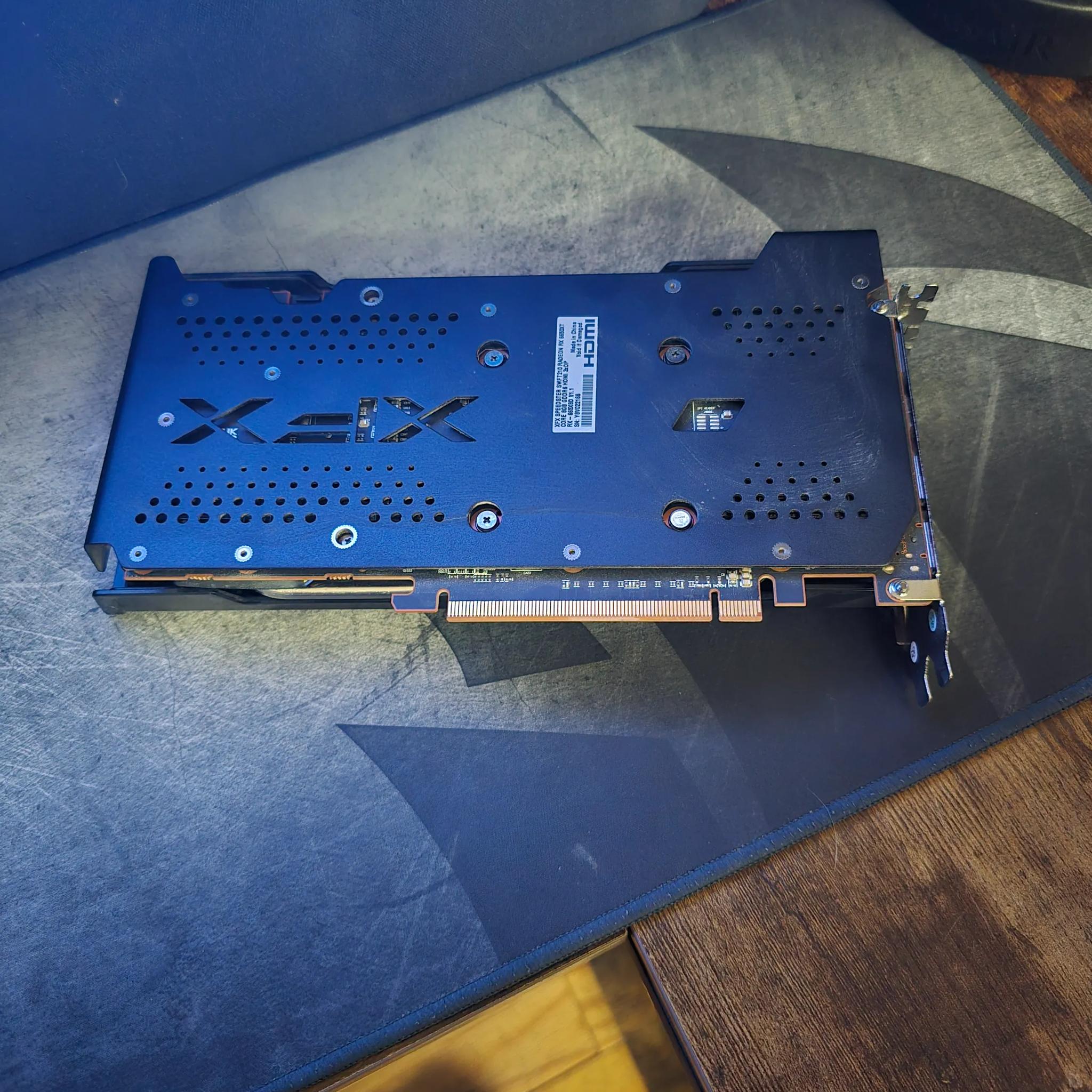 XFX Speedster SFWT 210 Radeon RX 6650XT