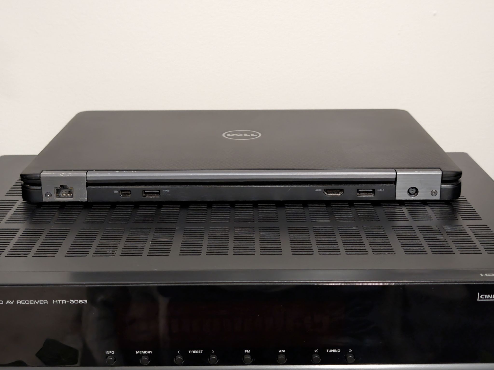 Dell Latitude 14" Touchscreen Laptop | Core i7, 8GB, 240GB SSD | Excellent batt