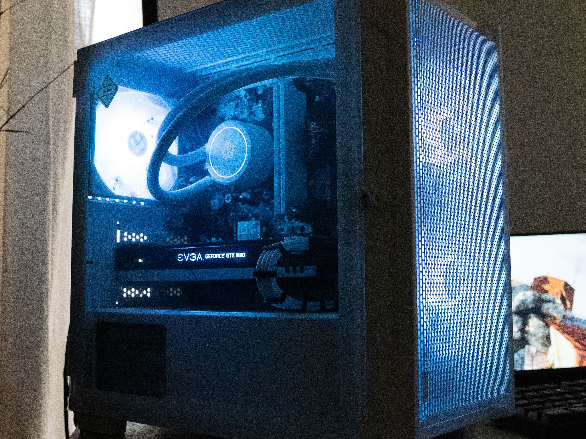 🌨🌨 | EVGA GTX 1080 8GB | RYZEN 5 3500X | 16GB DDR4 RAM | 750GB | Arctic Winter