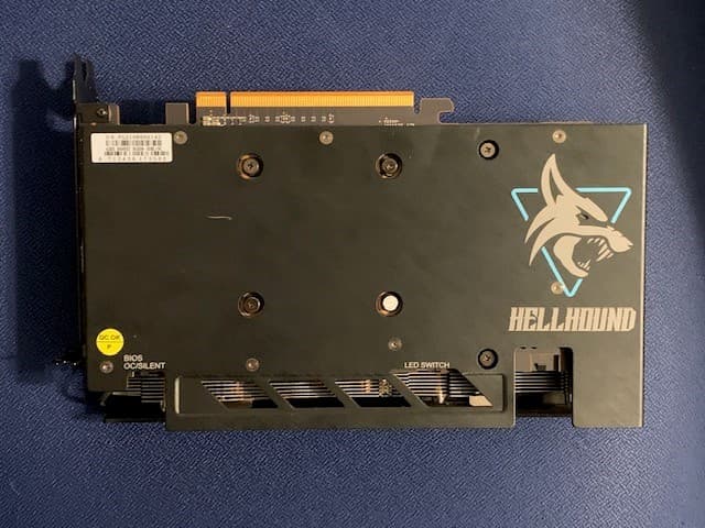 PowerColor RX 6600 XT Hellhound 8GB in good condition