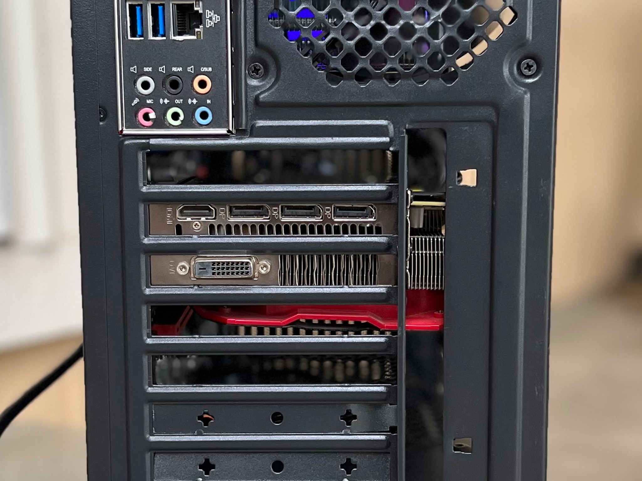 Rx 580 8gb, Ryzen 5 2600, 16gb ram, Gaming pc