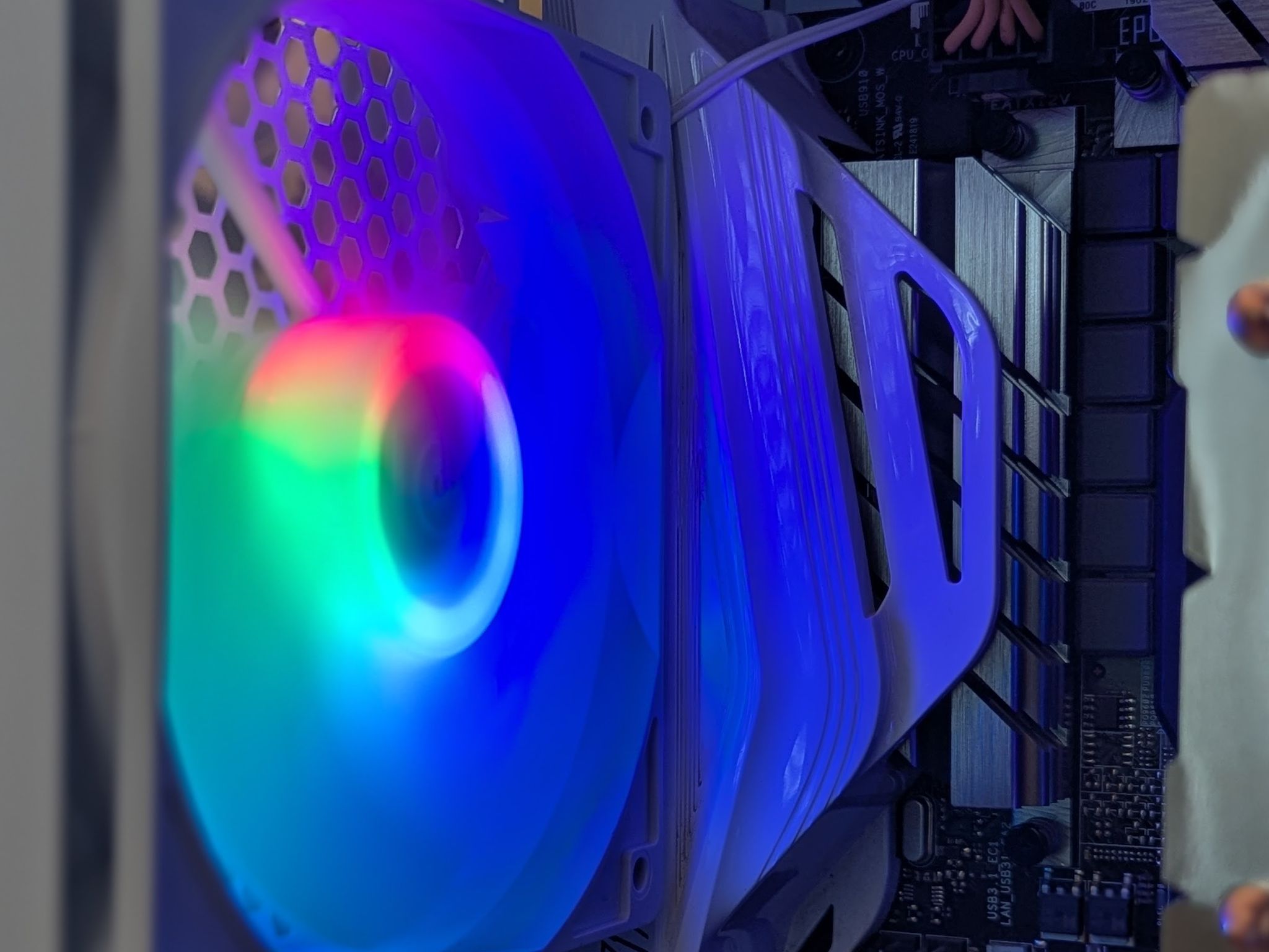 🎨 Pastel | 1660 Super | i5-6600K | Clean White Budget Build | 8GB DDR4 | 512GB NVMe