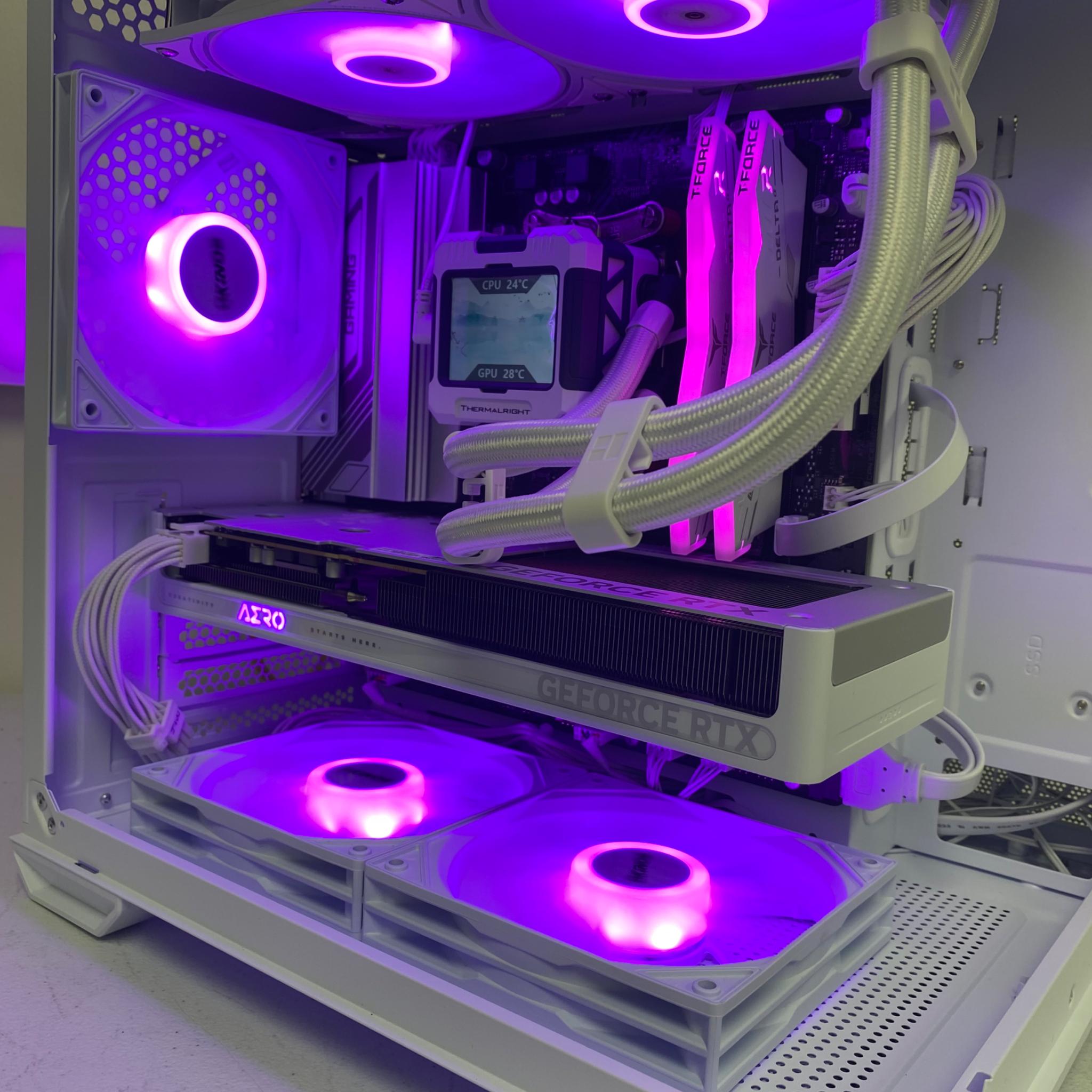 Aero Blaze - Ryzen 5 8400F - 32GB - 1TB - RTX 5060 (Updated)